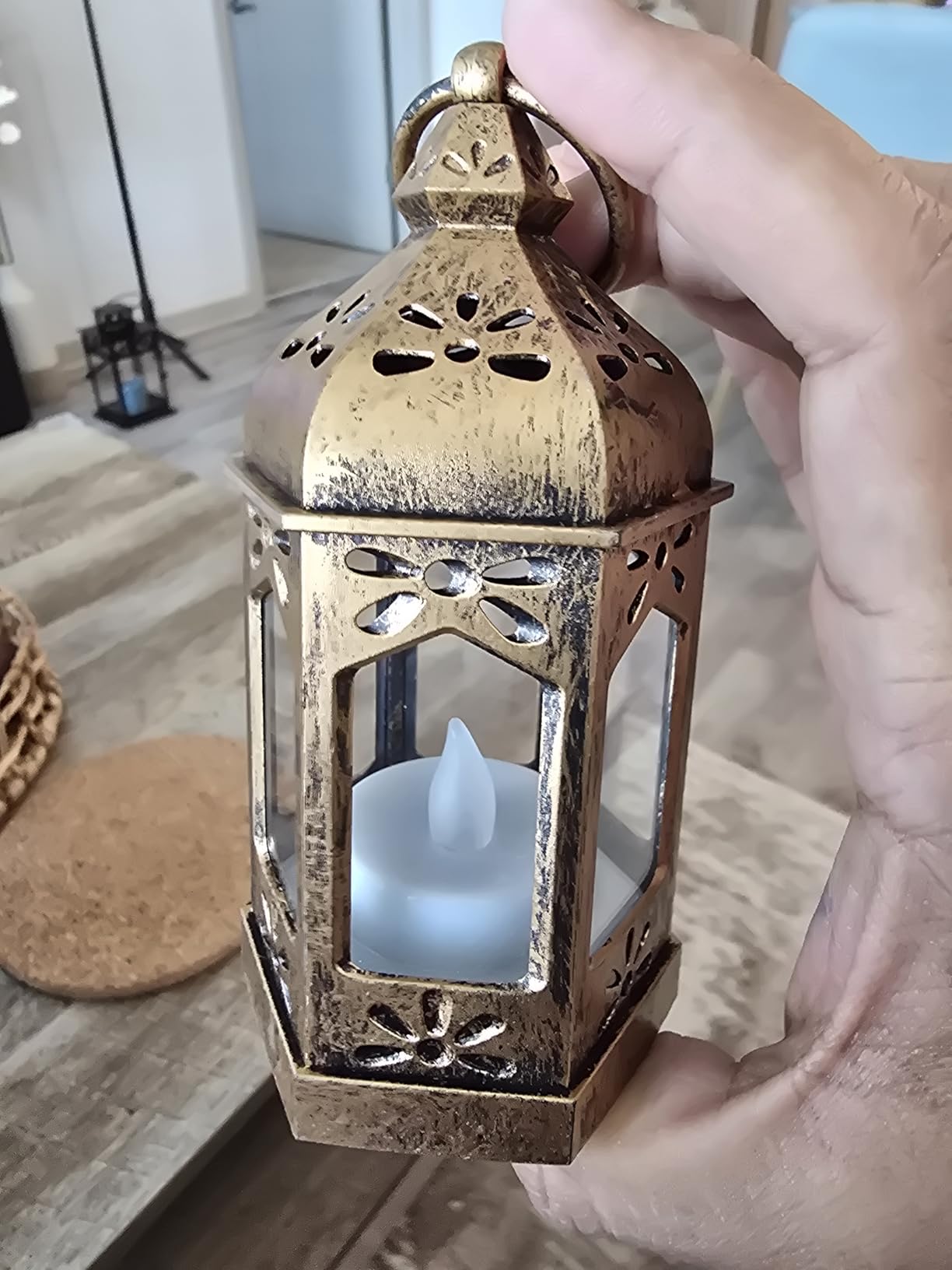 LLQ 8Pcs Mini Lantern with LED Tealight, Vintage Brown Lanterns Decorative Hanging for Indian Decor customer photo 1