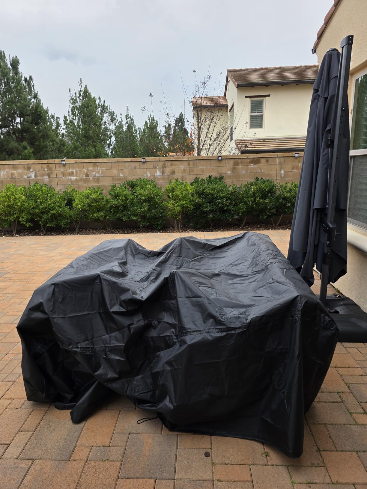 Ruimoy Patio Furniture Covers Waterproof Heavy Duty 600D - General Purpose 108 Inch customer photo 2