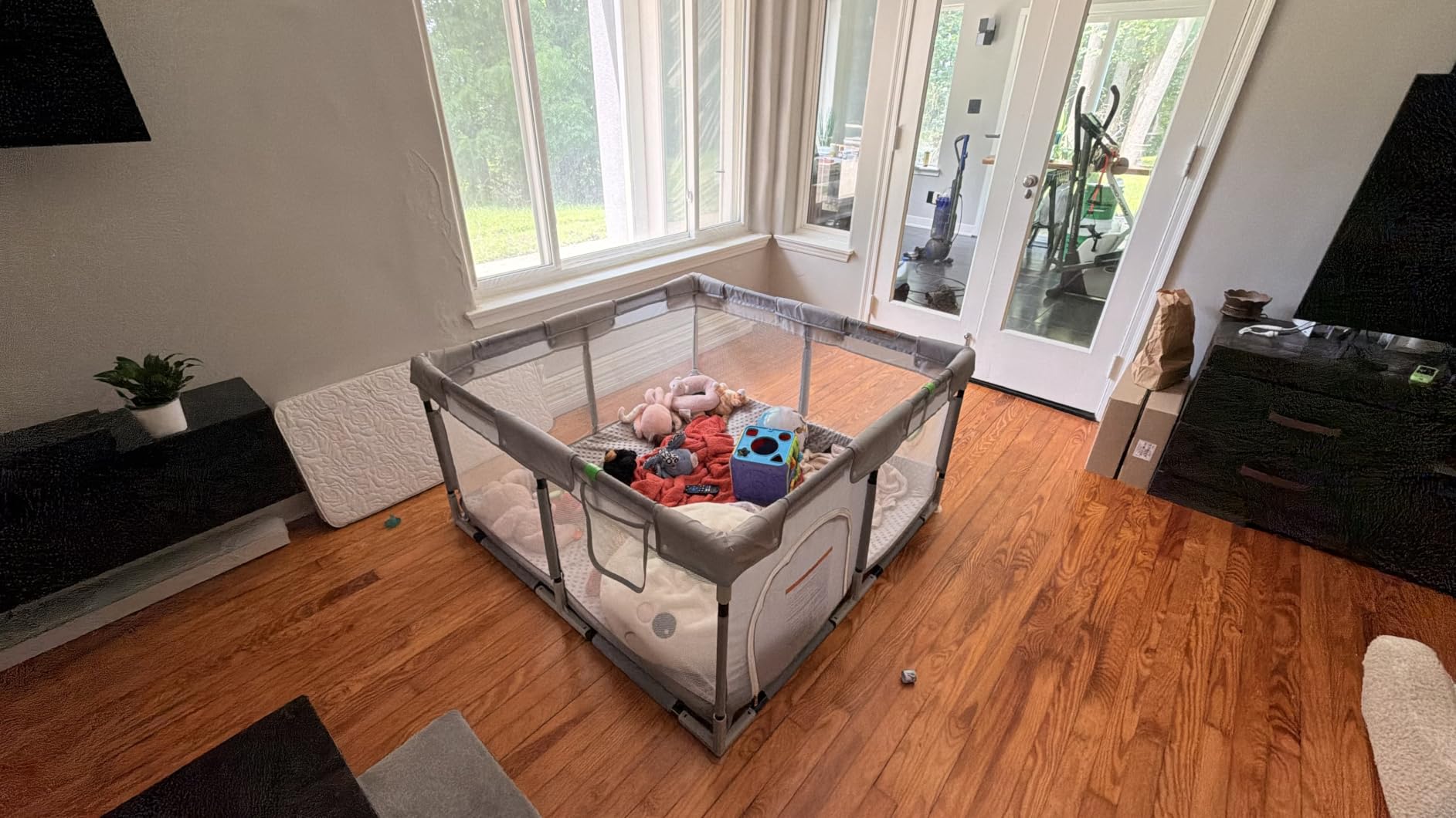 Fodoss Baby Playpen, 47×47in Playpen for Babies and Toddlers with Door | Baby Play Yard for Indoor & Outdoor, Soft Breathable Mesh, BPA-Free Oxford Fabric, Anti-Slip Suction Cups, Pull Rings customer photo 2