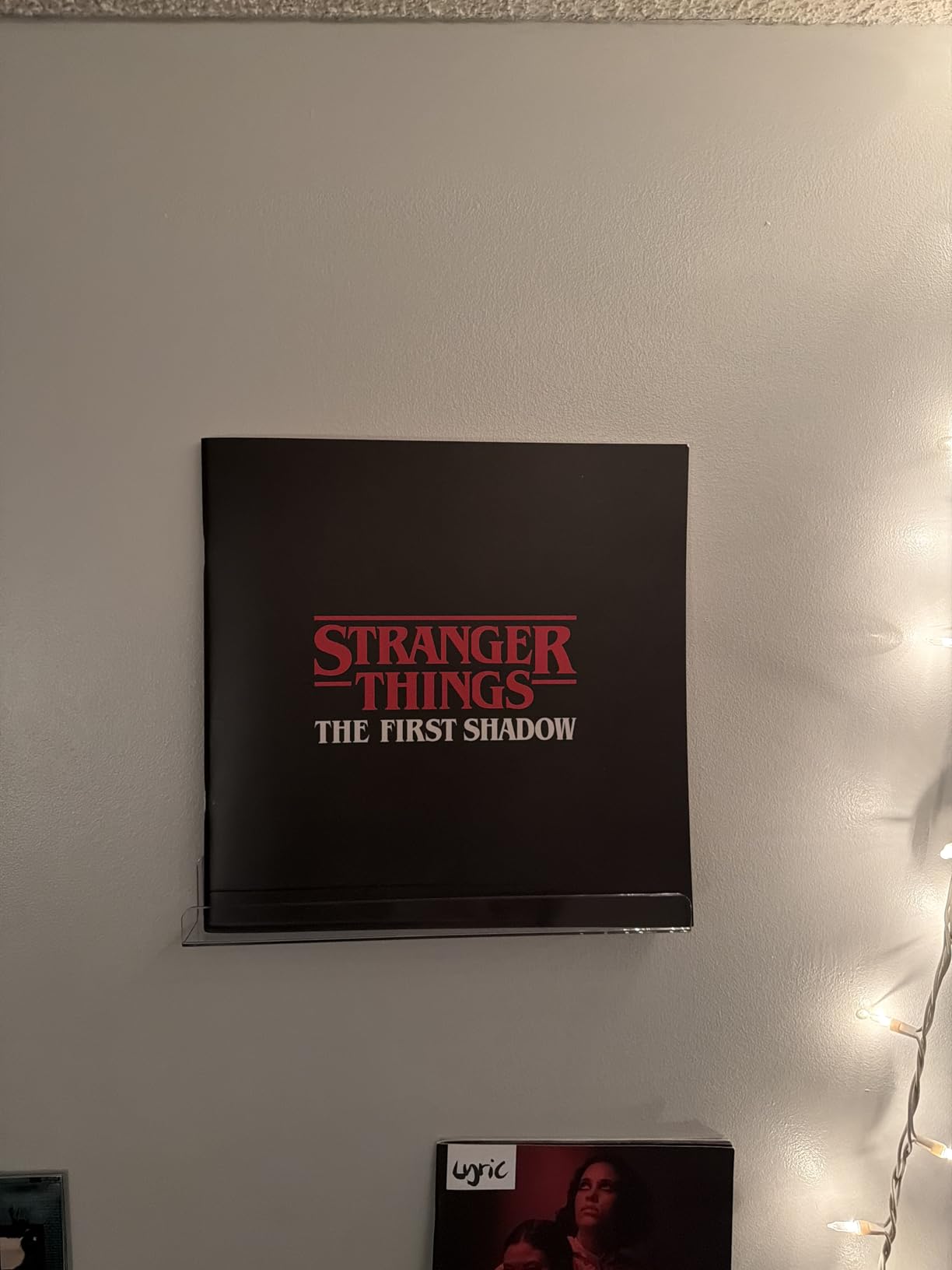 Laurensory Vinyl Record Wall Mount Shelves, 12 inch Vinyl Holder, 6 Pack, Clear Acrylic Floating Shelves customer photo 1