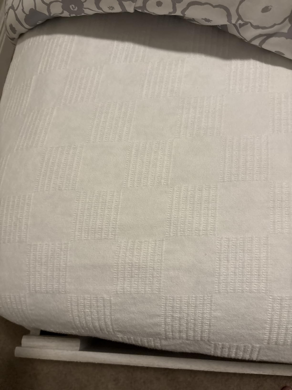 Utopia Bedding 100% Cotton Thermal Blanket Cool Grey Queen, 90x90 Inches | Lightweight Breathable Cozy Spring Summer Blanket Home Decor Gift customer photo 2