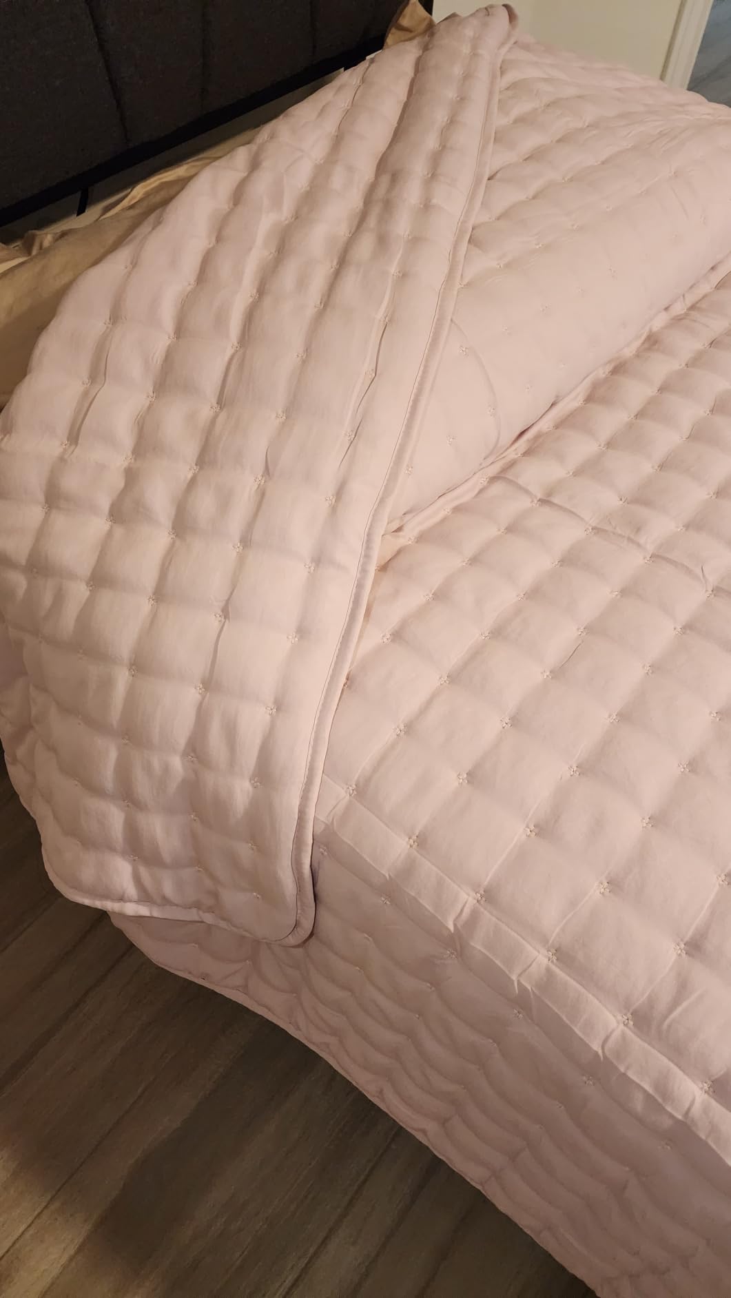 WDCOZY White Queen Size Quilt Bedding Sets with Pillow Shams, Lightweight Soft Bedspread Coverlet, Quilted Blanket Thin Comforter Bed Cover, All Season Summer Spring, 3 Pieces, 90x90 inches customer photo 1