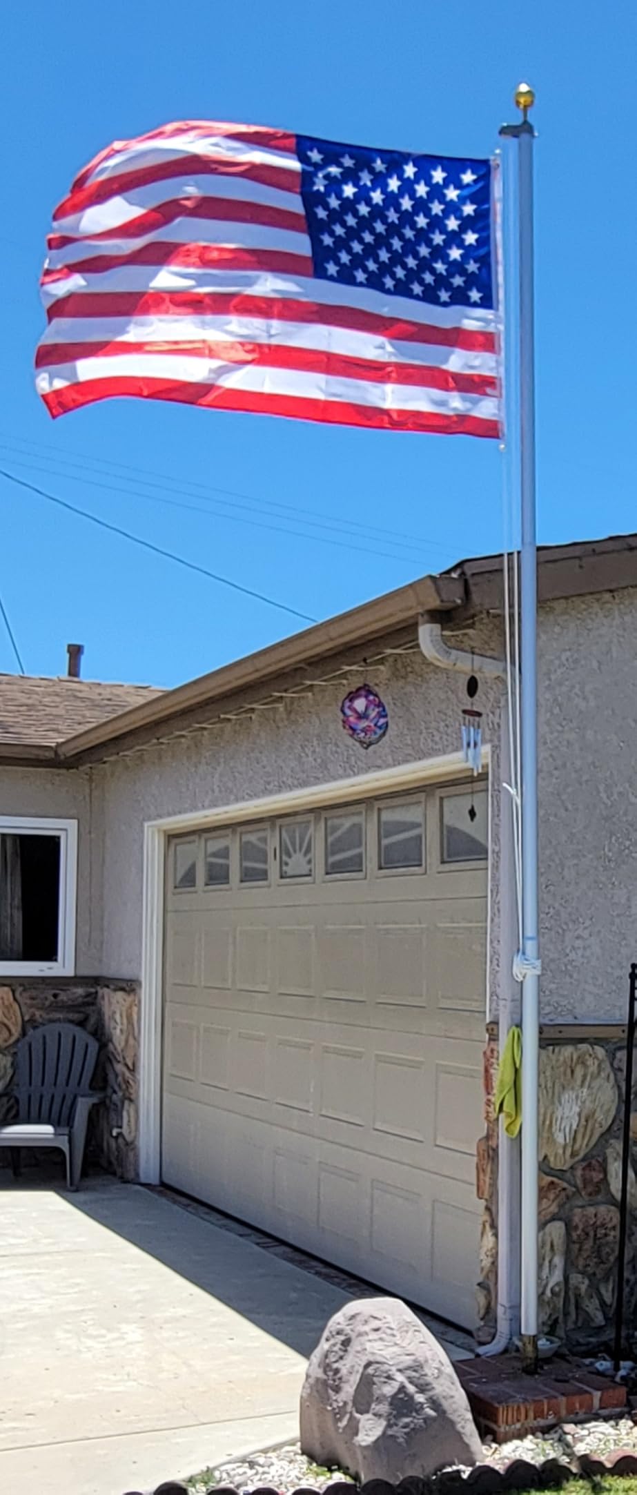 NELXINJO 20FT Heavy Duty Aluminum Flagpole Kit with 3x5 US Flag, Silver | Wind Resistant Commercial & Residential Lawn Mount customer photo 1