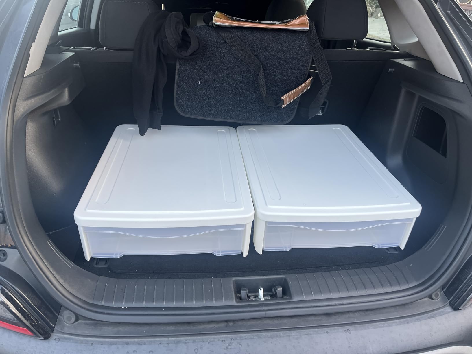 IRIS USA 3-Pack, 33 Qt. Under Bed Storage Bin with Lids, Clear | Maximize dorm storage with underbed storage for clothing, shoes, bedding, and everyday essentials in compact living spaces. customer photo 1