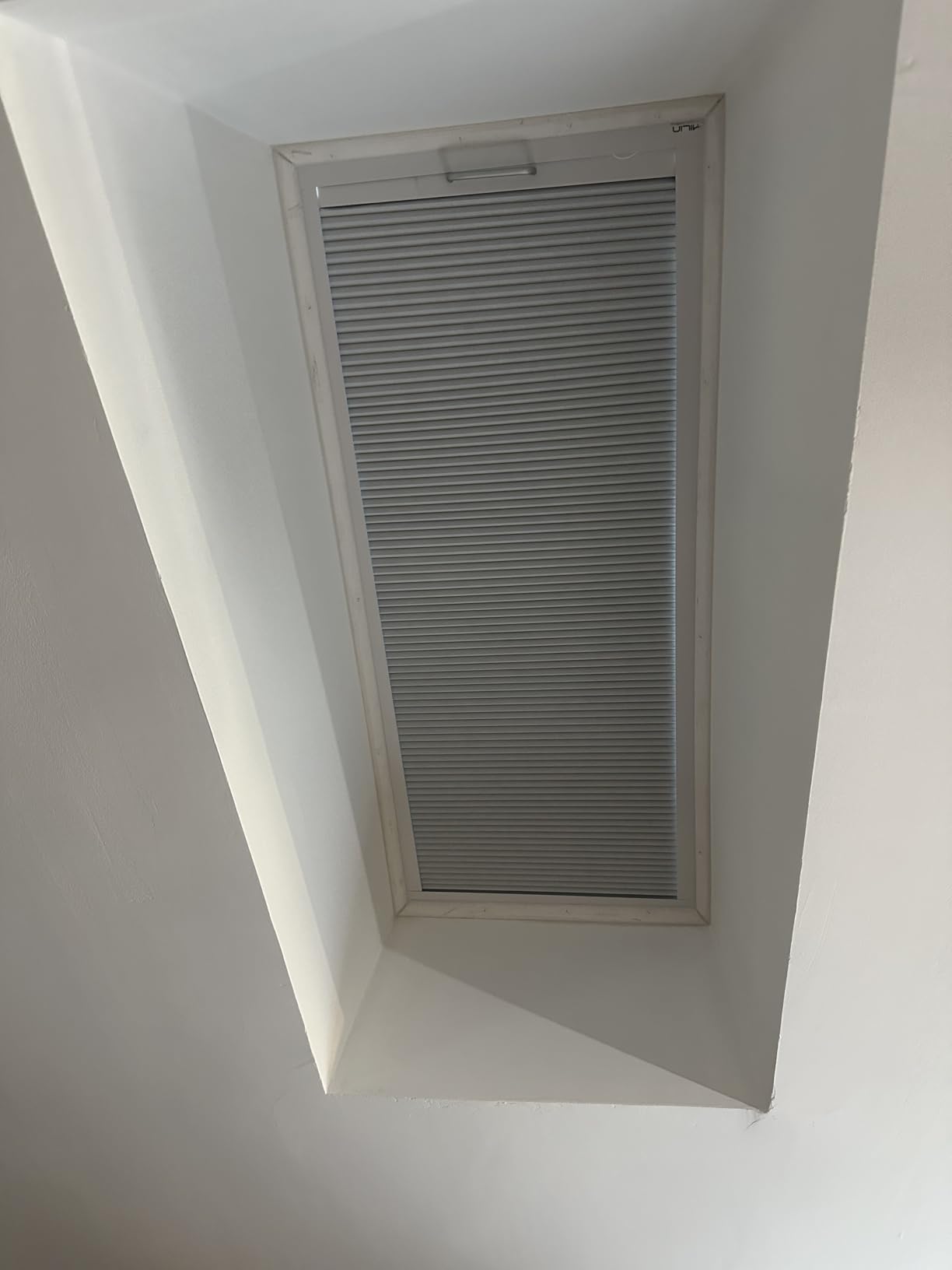 MiLin Blackout White Skylight Blinds Cordless Cellular Shades for Windows | Suitable for Roof Inclined Plane Room Windows - Custom Cut to Size customer photo 2