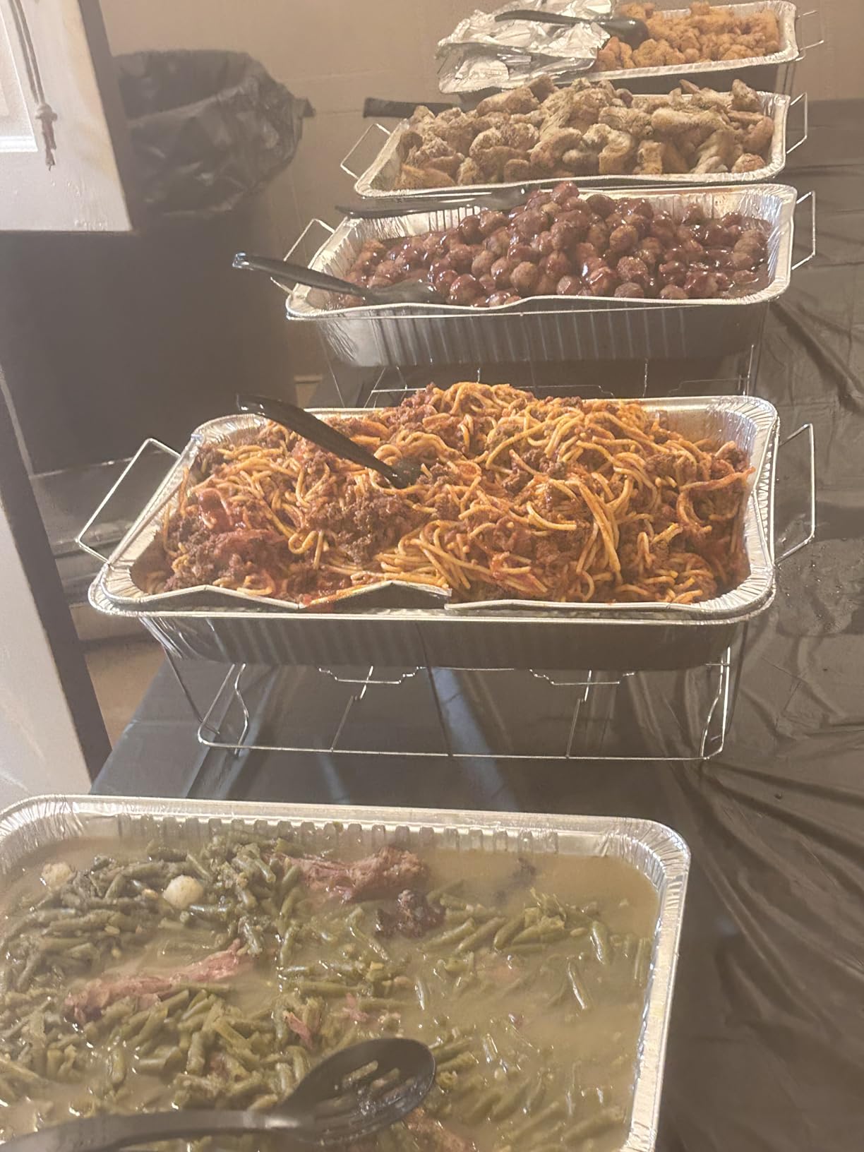 Large Full Size 33-Pcs Disposable Chaffing Buffet with-Covers, Utensils, Fuel Cans - Premium Chafing Dish Set for Events, Parties, Catering customer photo 2