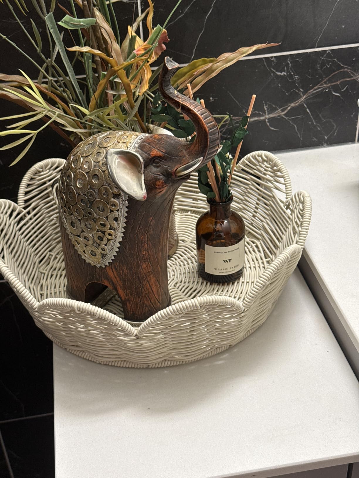 WEALD TRIBE Flower Reed Diffuser Set Eucalyptus & Lavender Scent for Room Bathroom Accessories Shelf Decor & Air Fresheners, Sticks Defusers with 4.0 fl oz Essential Oils, Home Fragrance Office Gift customer photo 1