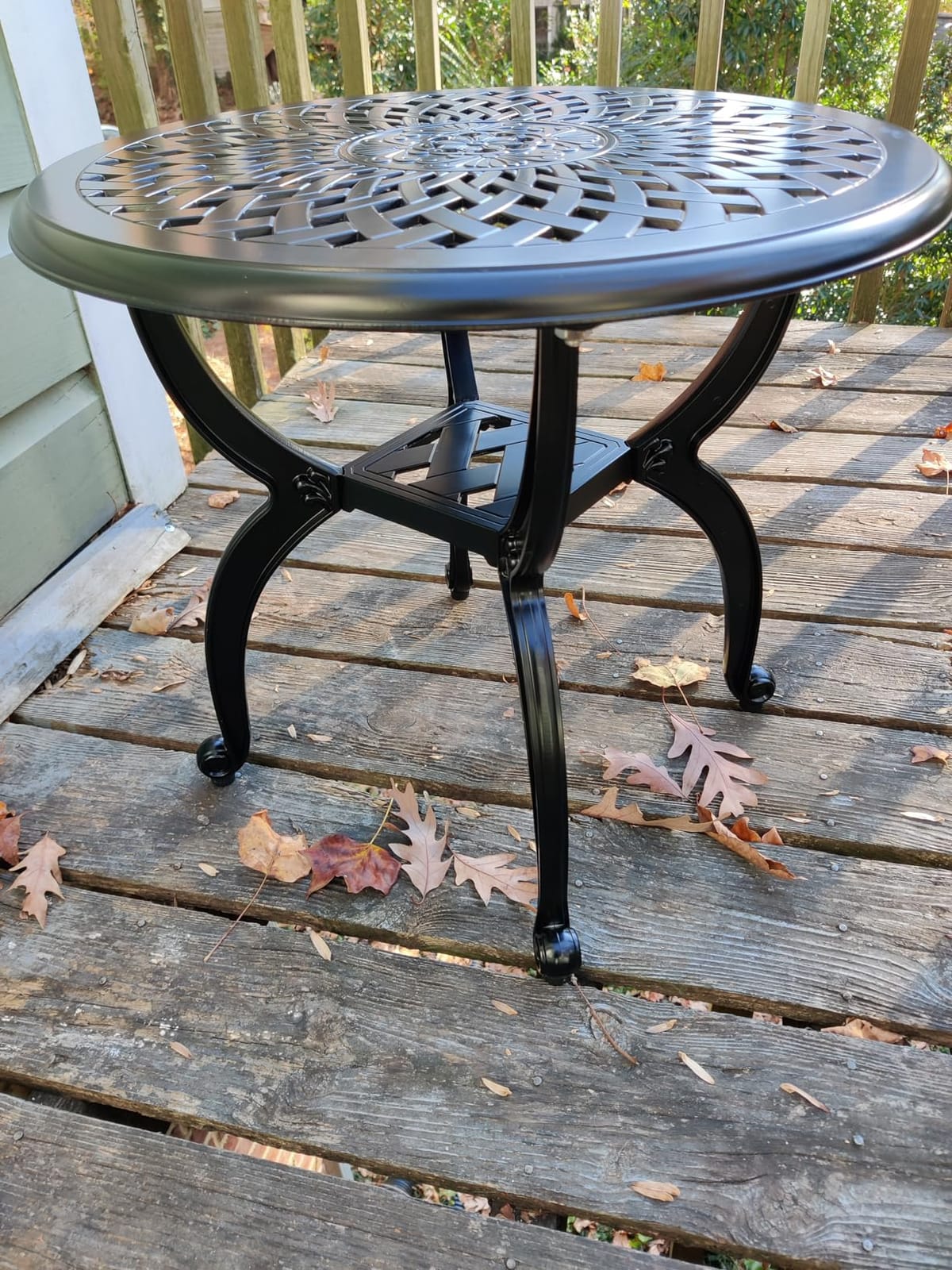 Mandolin Outdoor Patio,Rust -Resistant Cast Aluminum Side Table,Weather Resistant End Table,Coffee Table, Perfect for Patio, Backyard Or Garden. (Aluminum Round, Copper) customer photo 2