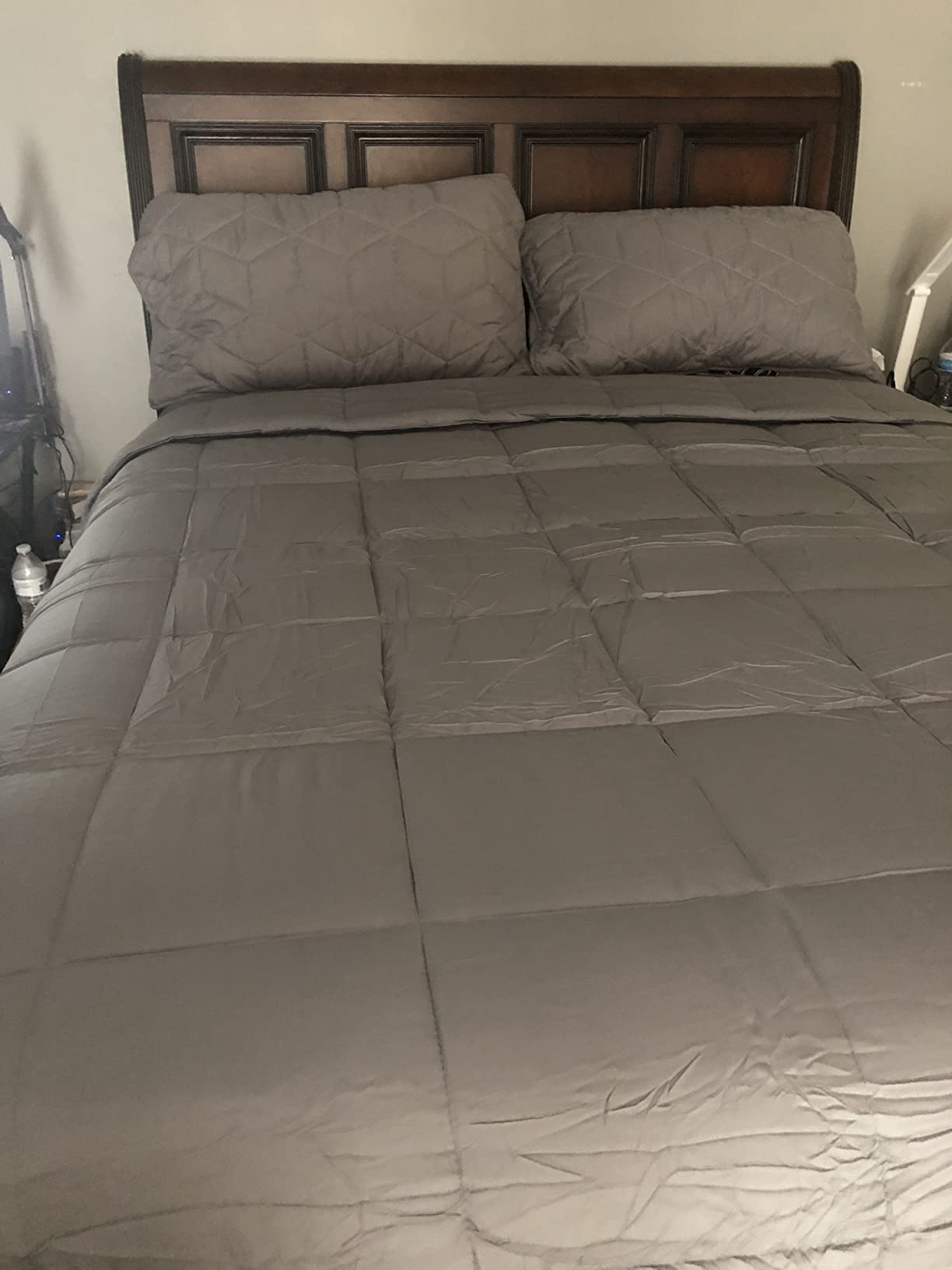 100% Viscose from Bamboo Cooling Comforter Queen Size for Hot Sleepers, Breathable Summer Duvet Insert, Hypoallergenic Cloud Soft Silky Marshmallow Puff Feel, All Season (88x88 Inches, Grey) customer photo 1