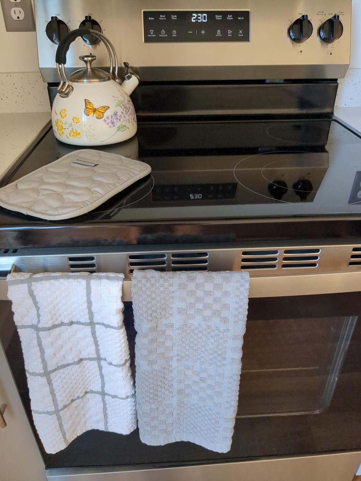 KitchenAid Quilted Cotton Terry Cloth Oven Mitt, Pot Holder, Kitchen Towel 4-Pack Set, Milkshake Tan customer photo 2