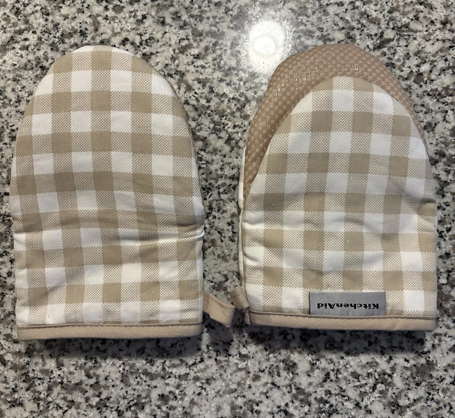 KitchenAid Gingham Mini Oven Mitt 2-Pack Set, Dried Rose, 5.5