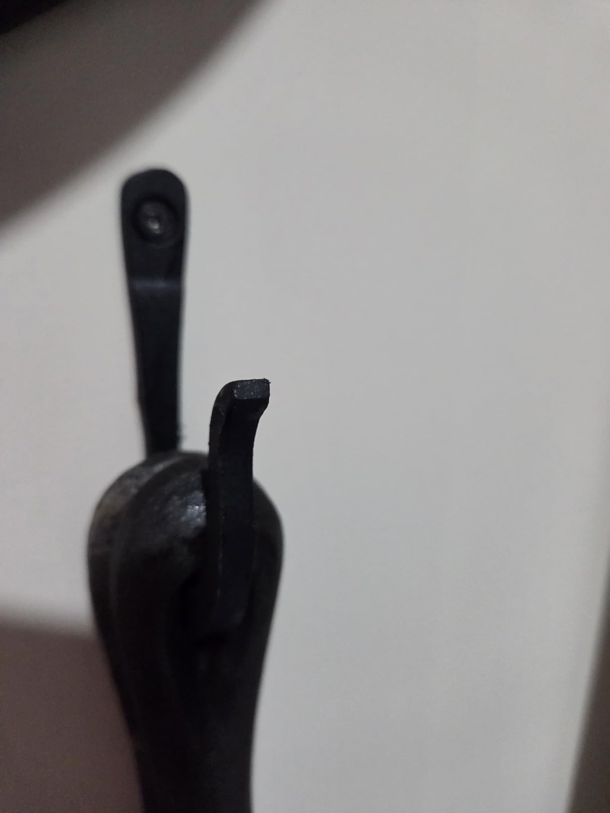 Railroad Spike Cast Iron Hooks (10 Pack) Handmade Blacksmith, Wall Mounted Farmhouse Decorative Hooks, PowderCoated for Interior or Exterior Use, Rust Proof for Hanging Coats, Bags or Pots (Black) customer photo 2