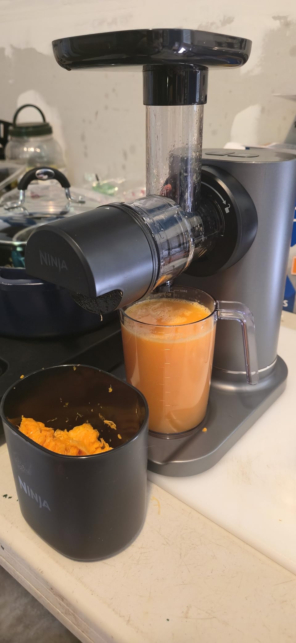 Ninja NeverClog Cold Press Juicer, 24oz Jug, 36oz Pulp, Charcoal, JC151 | 150W high-torque auger juices fibrous fruits & veggies. Total Pulp Control, 2 one-touch programs. Dishwasher safe. customer photo 2