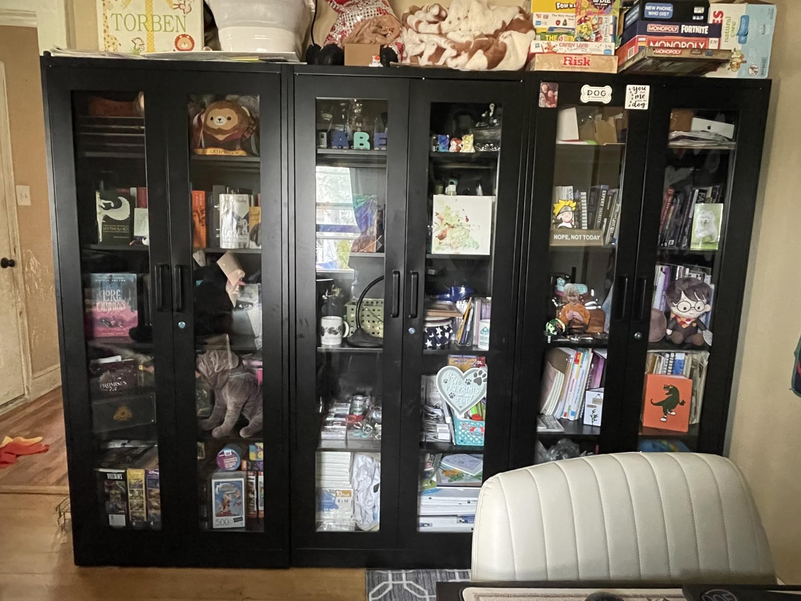 PEUKC Display Cabinet with Glass Doors, 71 Inches Metal Display Case with 4 Adjustable Shelves, Curio Storage Cabinet with Lock for Home, Office, Book, Pantry, Assemble Required (Black) customer photo 2