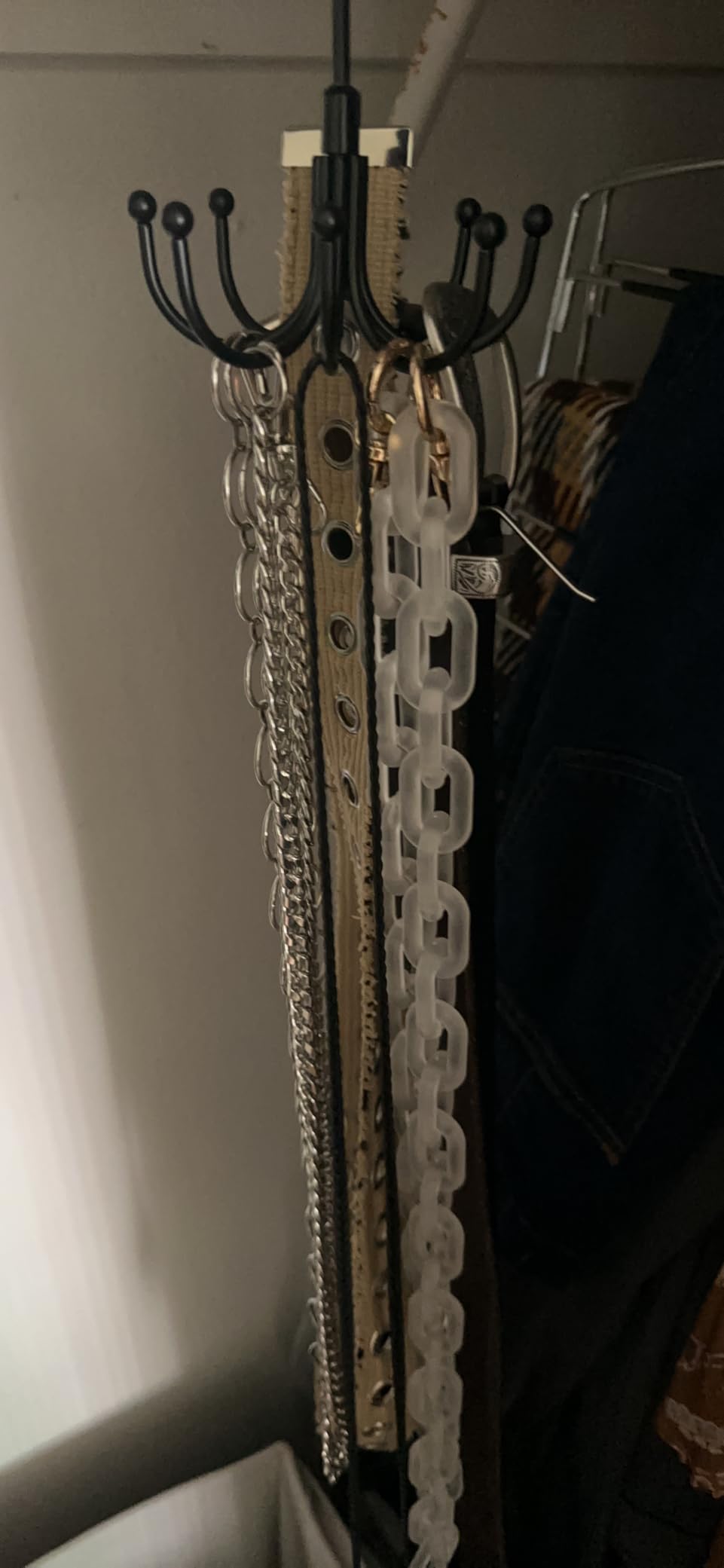ZEDODIER Belt Hanger for Closet, Rotating Belt Organizer, Holds 24 Belts | Heavy-Duty Metal Belt Rack with 8 Hooks, Hanging Belt Holder for Closet Organizers and Storage, Space Saving, No Installation customer photo 2