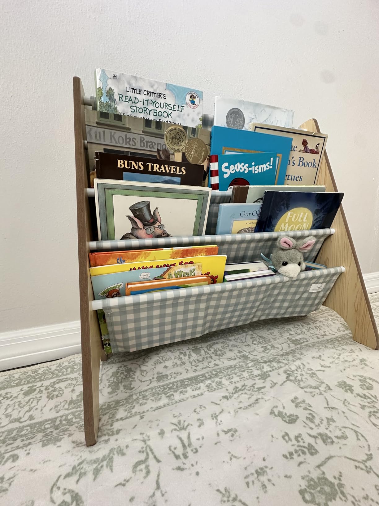3 Sprouts Recycled Kids Bookshelf, Holds 35 Books, 4-Tier, Terrazzo Cream | Space-saving bookshelf, Children's room, Toddler bookcase organizer, Ages 3+, Book/toy storage, Front-facing, Covers visible customer photo 1