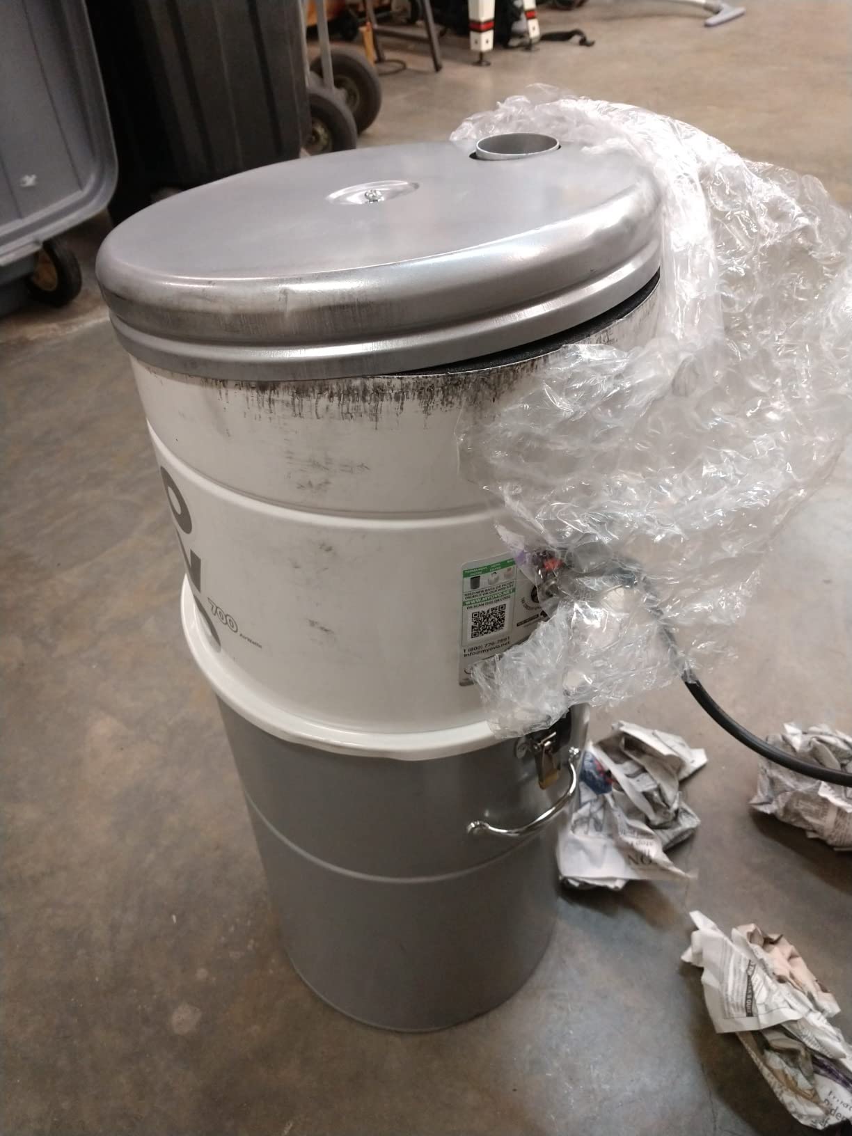 OVO 700 Airwatts Heavy Duty Central Vacuum System, Hybrid Filtration, 35L / 9.25Gal Bottom Load Dust Bin customer photo 1
