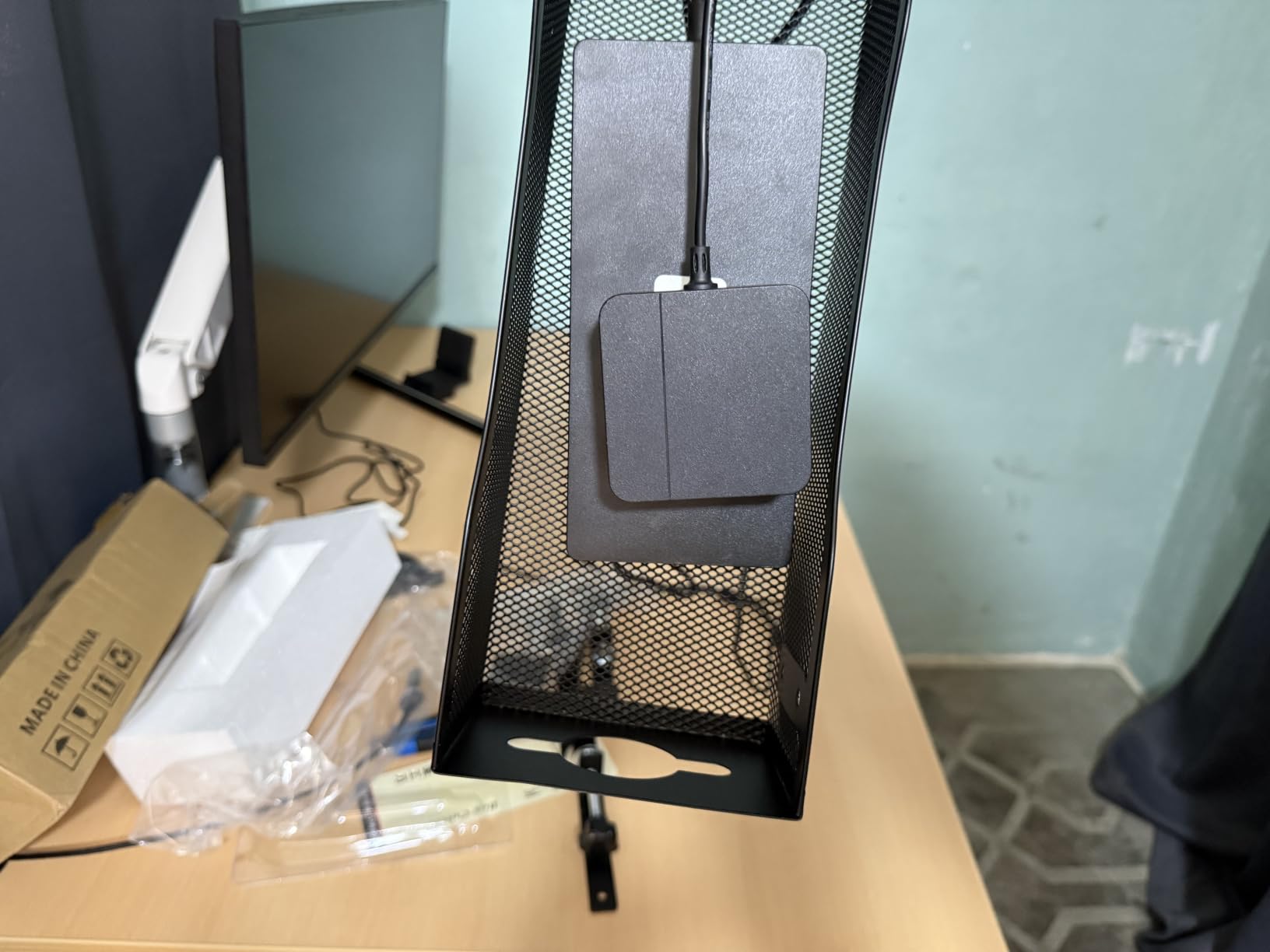 Under Desk Cable Management Tray No Drill, Metal Mesh Cable Management Under Desk with Clamp Mount, 2 Hole Cable Tray with Wire Management and Cord Organizer for Home Office Standing Desk customer photo 2