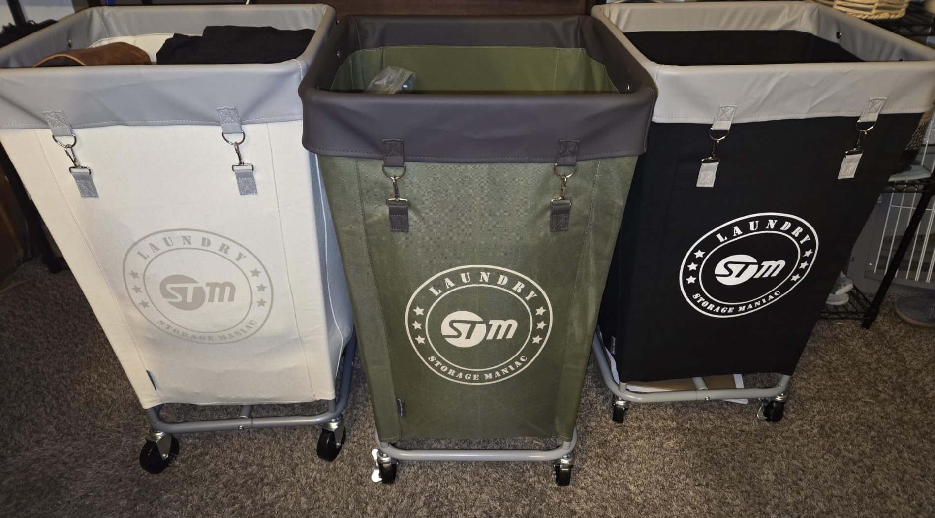 STORAGE MANIAC Commercial Laundry Hamper with Heavy Duty Steel Frame, 160 L Industrial Clothes Basket Cart with Wheels for Big Family, Home, Hotel, Laundry Room, 18''L x 18''W x 31''H, Medium Beige customer photo 1