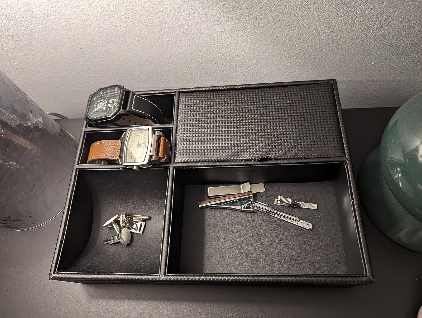 Zcaukya Men's Valet Tray, Jewelry Box Nightstand Organizer with 5 Compartments for Phone Keys Wallet Watch Glasses, Faux Leather Dresser Entryway Catchall Holder for Father's Day Gift (Black) customer photo 2