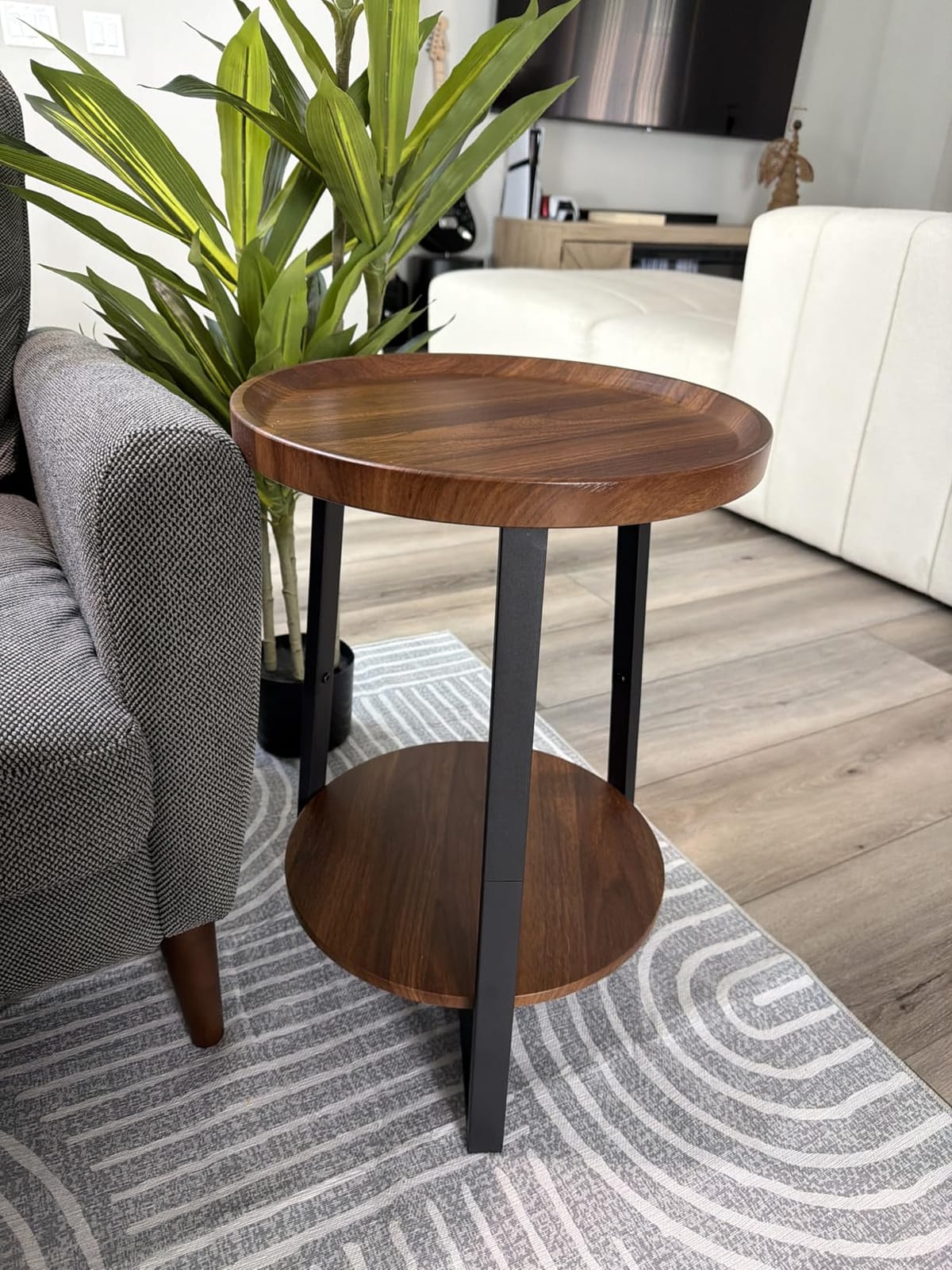 Gadroad Round End Table with Storage Shelf, 2 Tier Farmhouse Side Table Nightstand for Living Room, Bedroom, Wood Tabletop & Black Metal Frame, Brown customer photo 1
