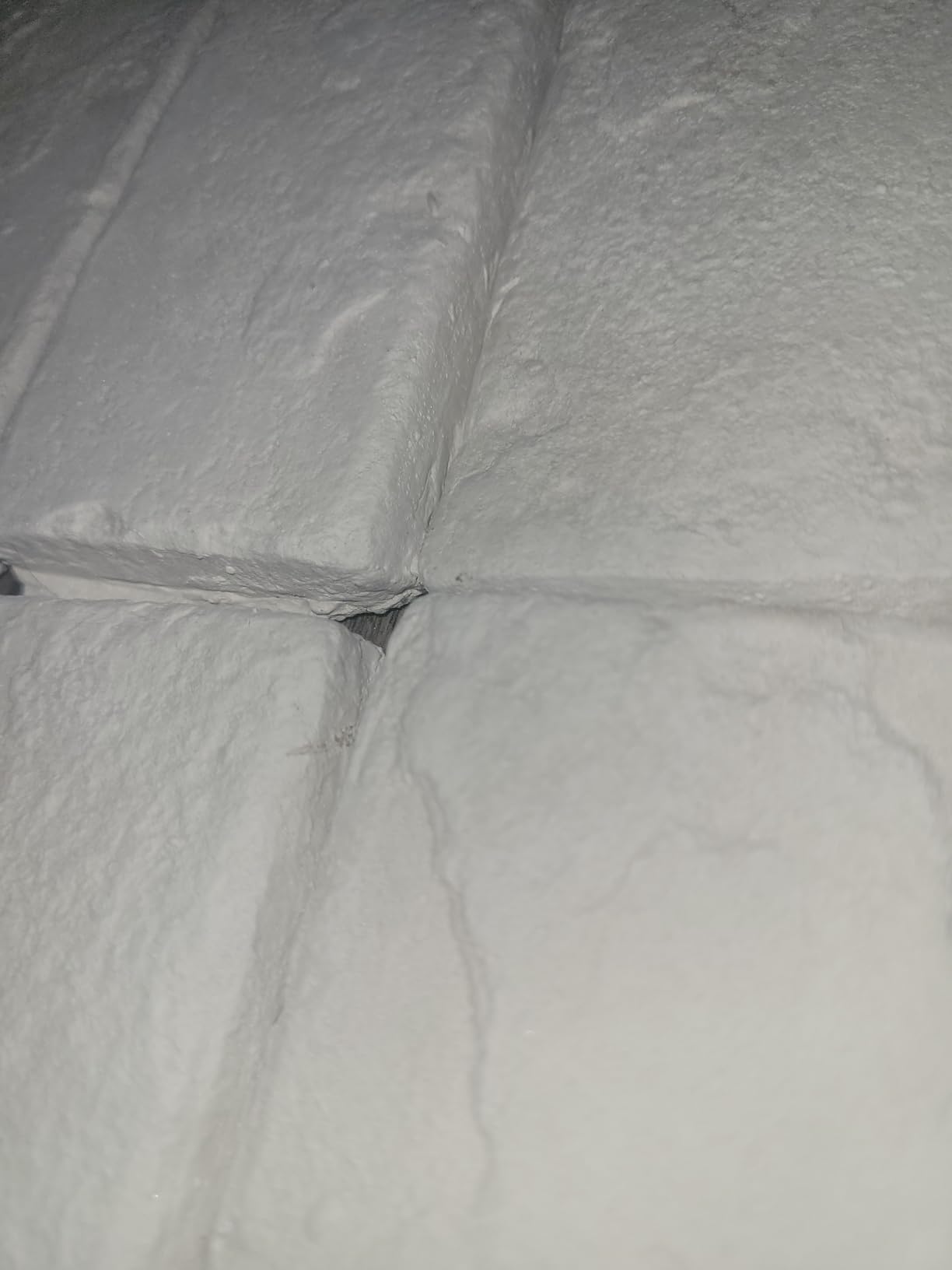 40 Pcs White Thin Brick Veneers, 2.4