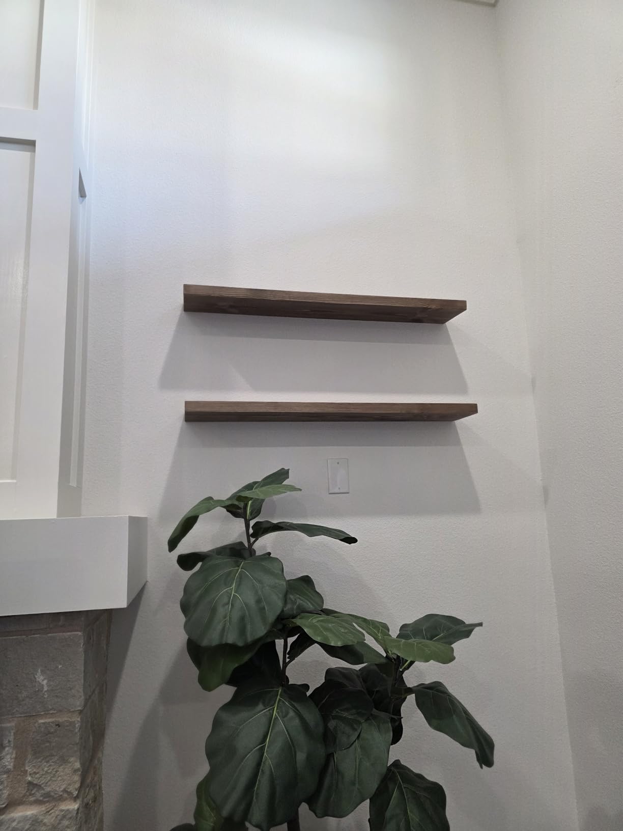 BGMG Wood Floating Shelves for Wall 24 inch Set of 2, Rustic Wooden Wall Mount Shelves for Bathroom Living Room Bedroom Kitchen Farmhouse - 24x6.7 Dark Walnut customer photo 2