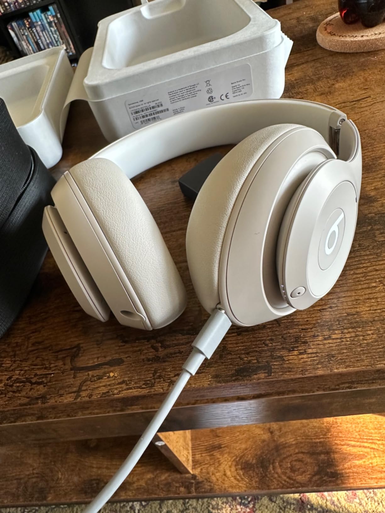 Beats Studio Pro Premium Wireless Over-Ear Headphones - Up to 40-Hour Battery Life, Active Noise Cancelling, USB-C Lossless Audio, Apple & Android Compatible - Black customer photo 2