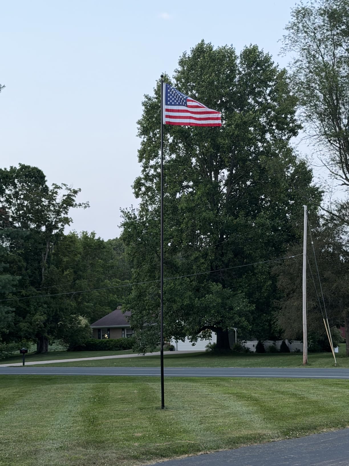 Heavy Duty 25 FT Flag Pole 100MPH Wind Test for Outside House | 12Gauge 95HBW Hard Aerospace Aluminum, In-Ground Flagpole Kit customer photo 2