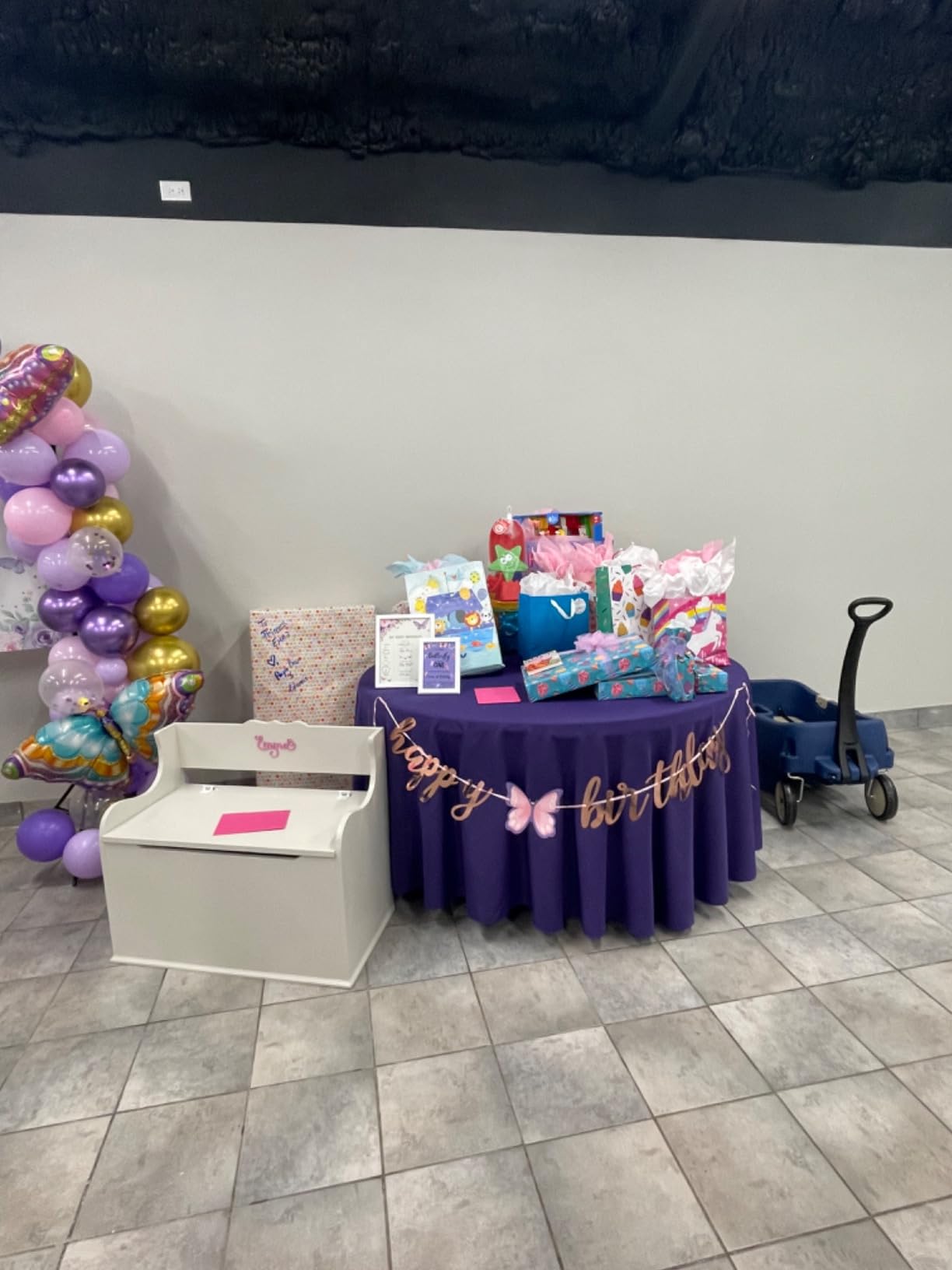 Happy Birthday Decorations: Happy Birthday Party Supplies Set with Birthday Dots Design- Includes Disposable Paper Birthday Plates and Napkins, Cups, Tablecloth, and Banner for decorations, Serves 25. customer photo 2