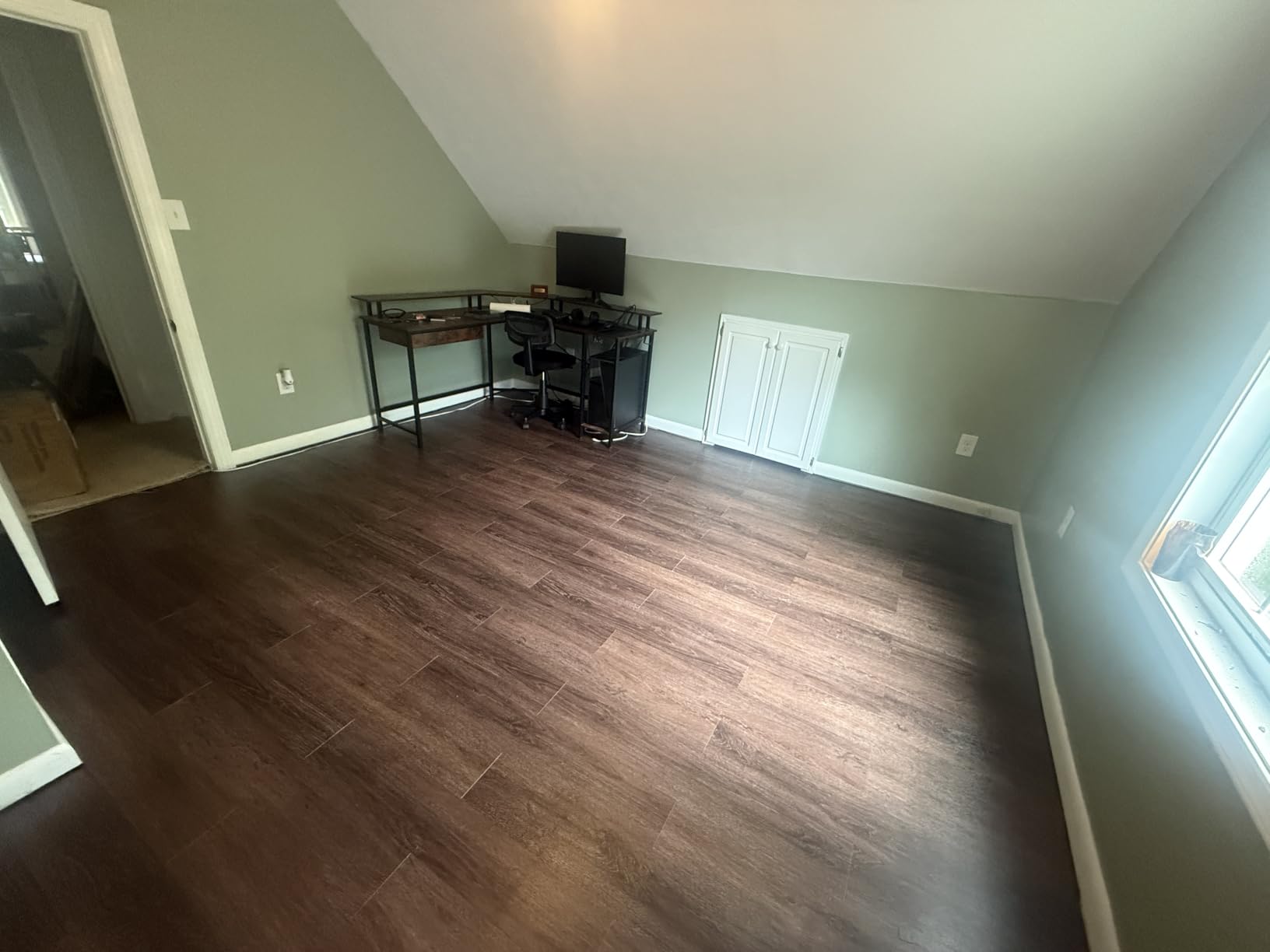 Art3d 36-Pack Wood Texture Peel and Stick Vinyl Flooring Tiles, Grey Ash | 54 sq.ft, Rigid Surface Hard Core, Waterproof customer photo 2