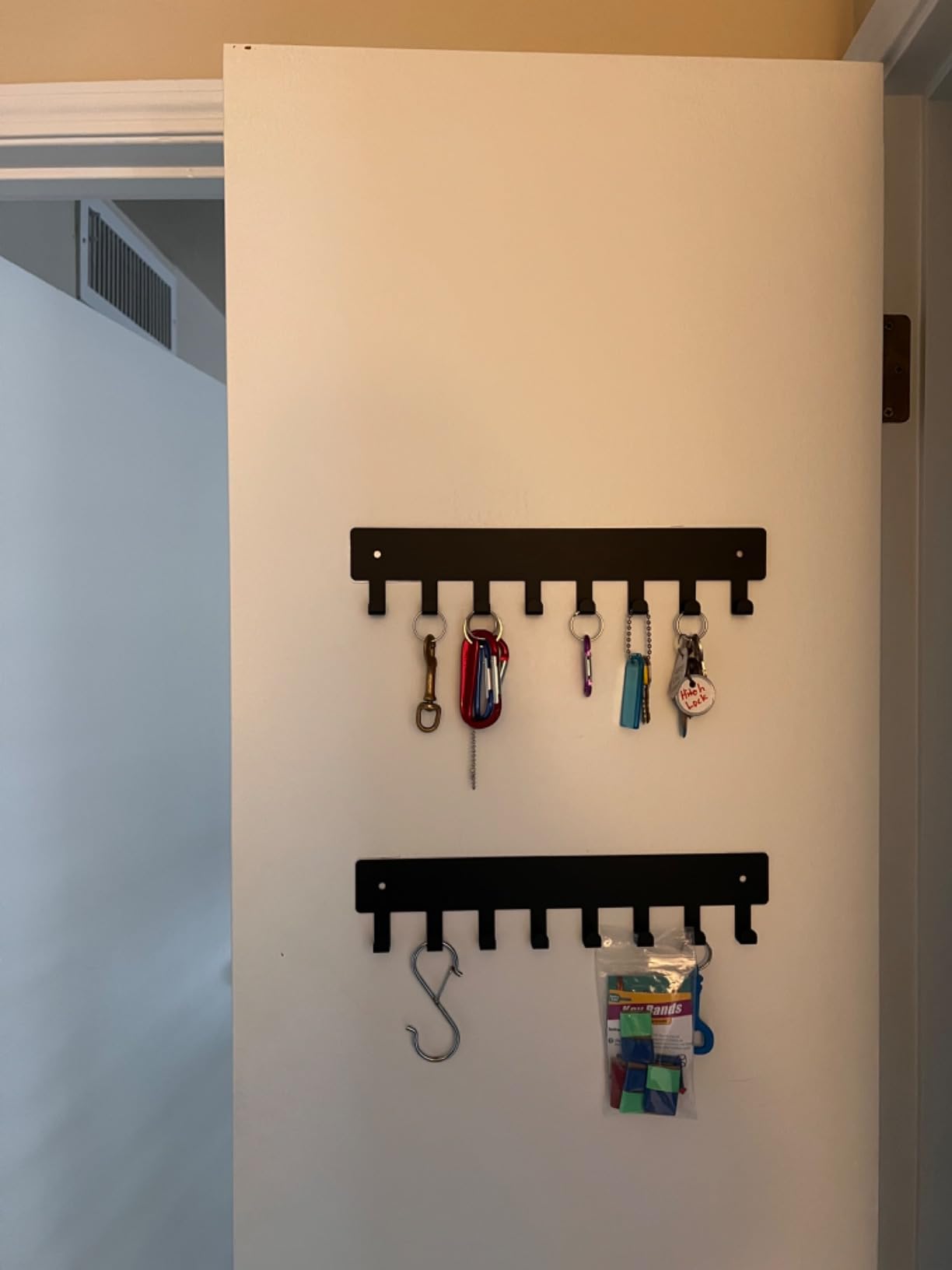 pickpiff Key Holder Wall Mount, Adhesive Key Rack with 8 Hooks Hanger for Car Key Ring, Metal Key Chain Organizer, Black 1 Pack customer photo 2