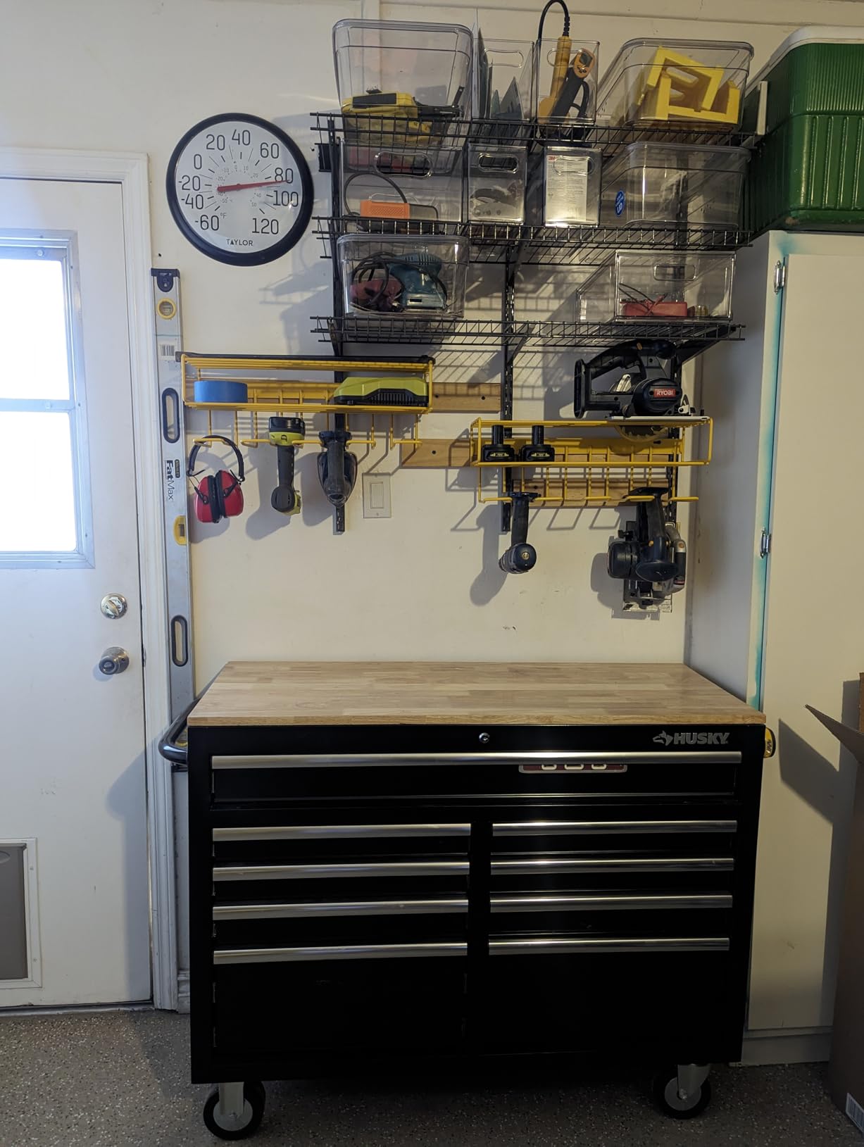 Rubbermaid Fasttrack Rail Storage 48