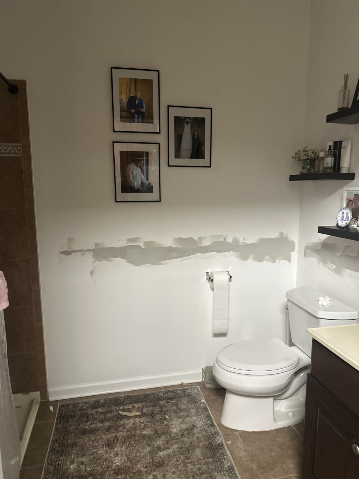 Hungbak Peel and Stick Chair Rail Panel Molding Finish Trim for Home Decoration & Wall Protection (Paintable White, 3m x 2.3cm) customer photo 1