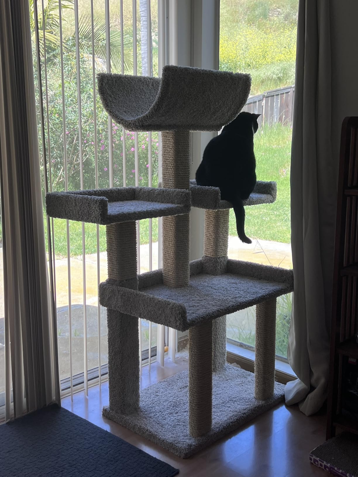 Prestige Cat Trees Extra Large Cat Tree Tower for Big Cats, Solid Wood Construction customer photo 1