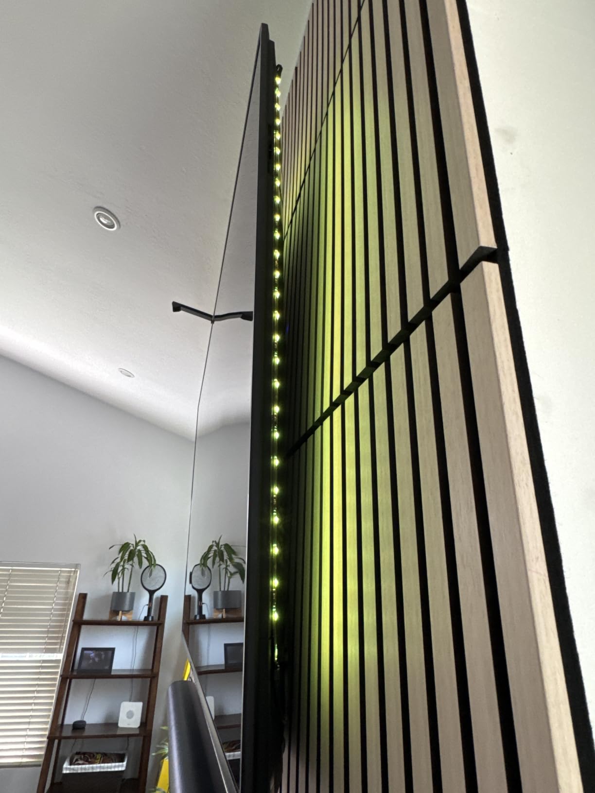 Govee TV Backlight 3 Lite, 16.4ft LED Strip Lights Sync with 75-85 Inch TVs | Upgraded Camera with Fish-Eye Correction Function, RGBICW Screen Sync Lighting, 4 Colors in 1 Lamp Bead, Voice & APP Control customer photo 1