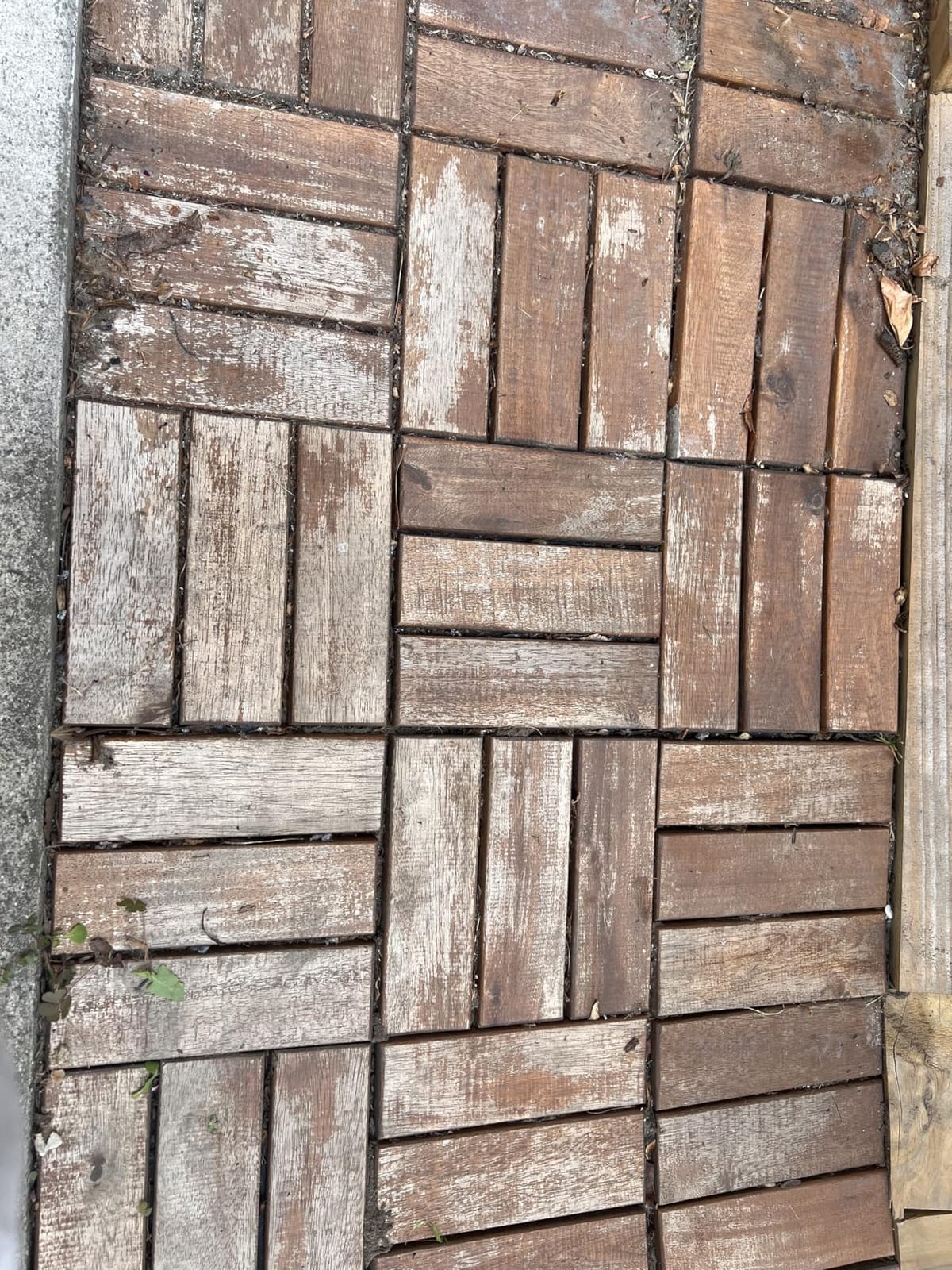 THYOI Premium Deck Tiles, 10 Pcs Patio Flooring - Brown - Crossed Pattern customer photo 2