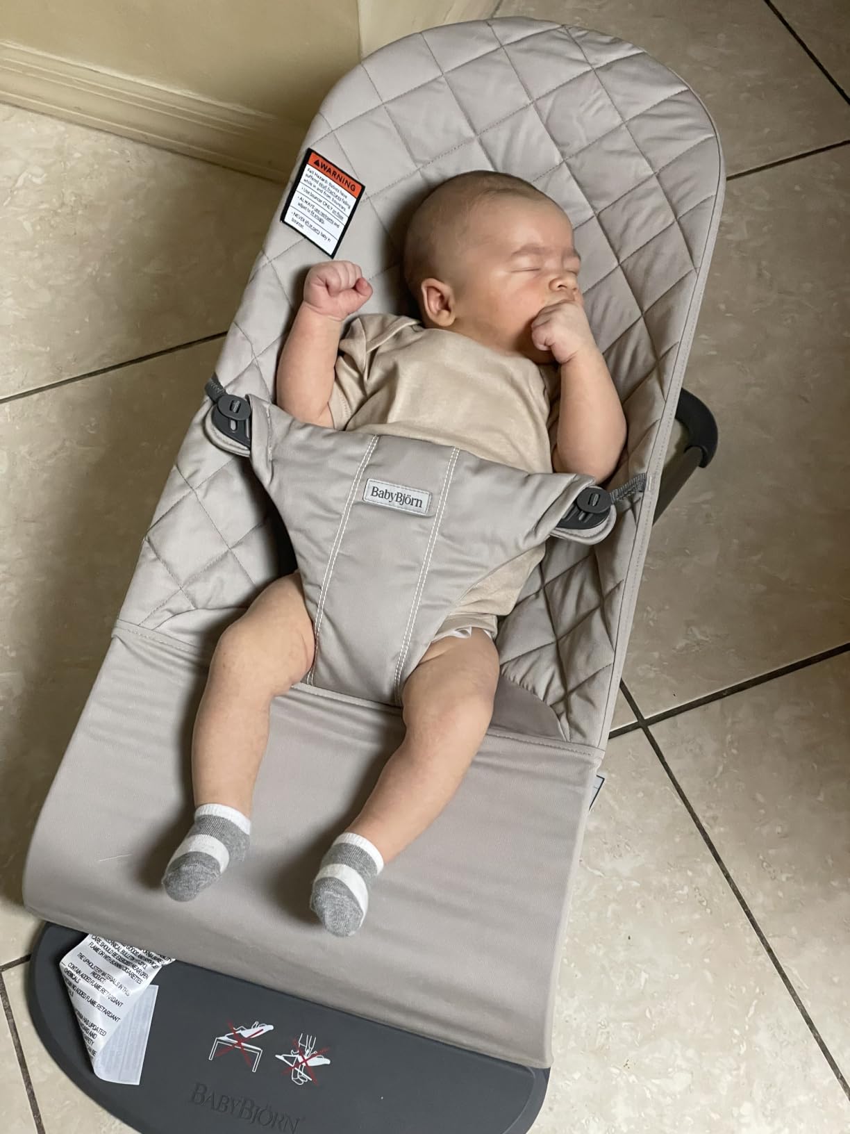 BabyBjorn Bouncer Bliss, Sand Gray, Woven, Classic Quilt | 2-in-1 Adjustable Baby Bouncer Seat and Toddler Chair, Newborn to Toddler (8-29 lbs), 4 Positions, Lightweight & Portable customer photo 2