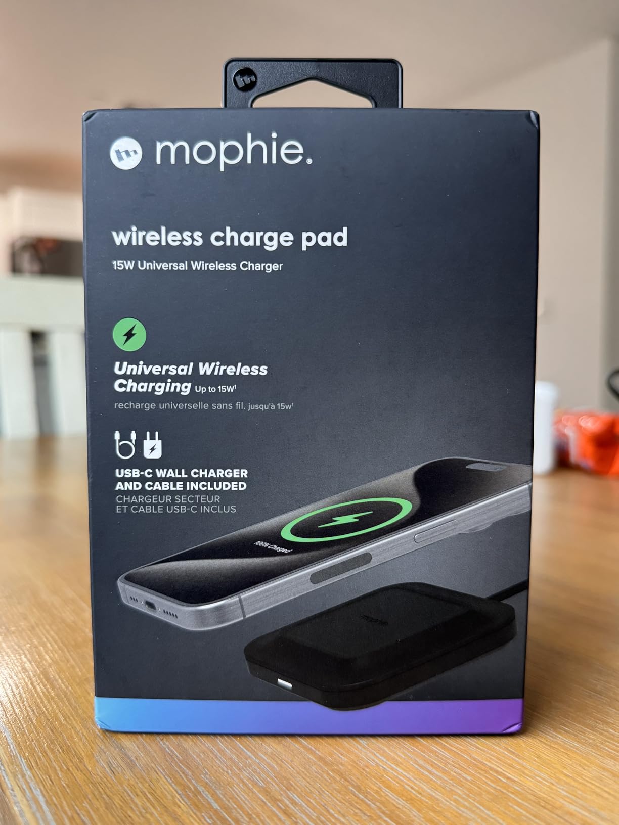 Mophie Universal Wireless Charge Pad - 15W Fast Charging for Qi-Enabled Devices customer photo 1