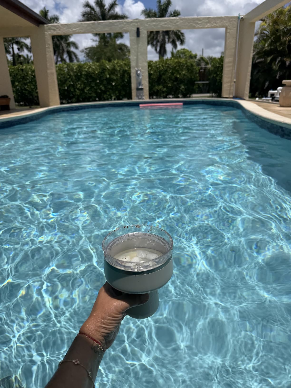 REDUCE Saltini 16oz Margarita Tumbler - Insulated Cocktail Glass with Lid | 360 sippable martini glass alternative, keeps drinks cold for 10 hours, Sea Glass, saltable splash-proof lid, cocktail tumbler customer photo 1
