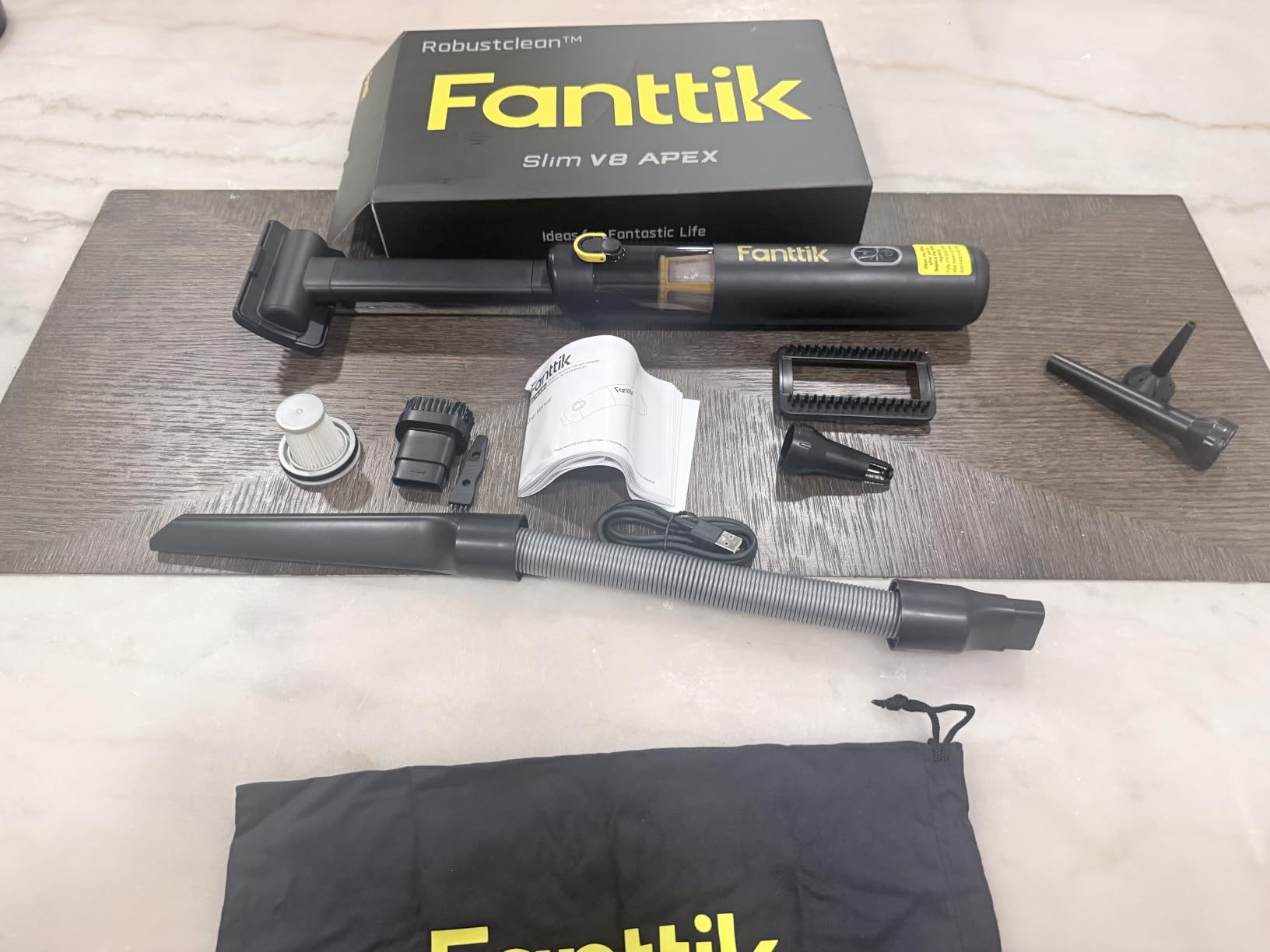 Fanttik Slim V8 APEX Cordless Car Vacuum & Air Duster, 4-in-1 Portable Mini Vacuum with 19000pa Suction Power for Pet Hair, Type-C Charge, One-Touch Empty for Car, Office Desk, Keyboards (Black) customer photo 2