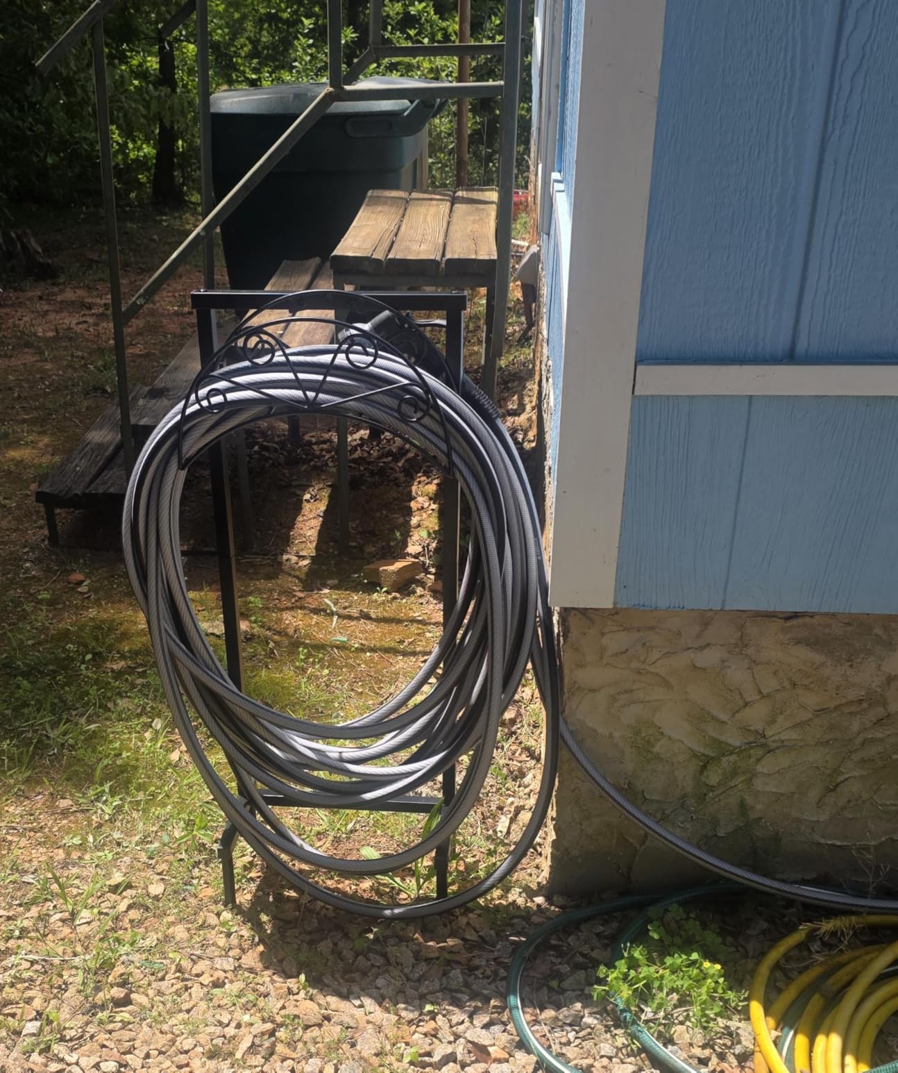 TomCare Garden Hose Holder, Heavy Duty Stand for 160FT Hose with 4 Spikes customer photo 1