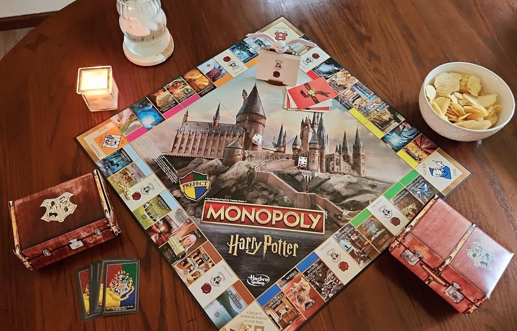 Hasbro Gaming Monopoly Harry Potter Edition Board Game | A Magical Adventure at Hogwarts | Ages 8 and Up | 2 to 6 Players | Family Games | Gifts for Kids and Adults customer photo 2