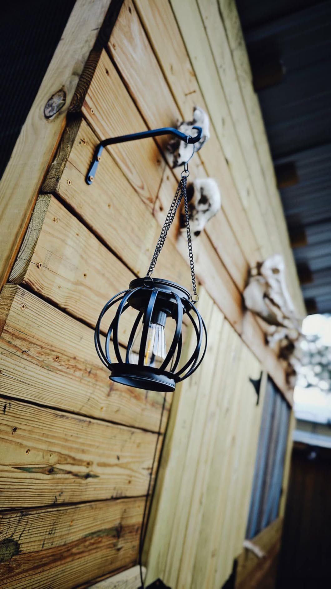 KOOPER Solar Lanterns Outdoor Waterproof, 4 Pack Upgraded Metal Hanging Solar Lights Outdoor Lanterns, Brighter Auto On/Off Outdoor Hanging Lantern for Yard Patio Pathway Porch Garden Decor customer photo 2
