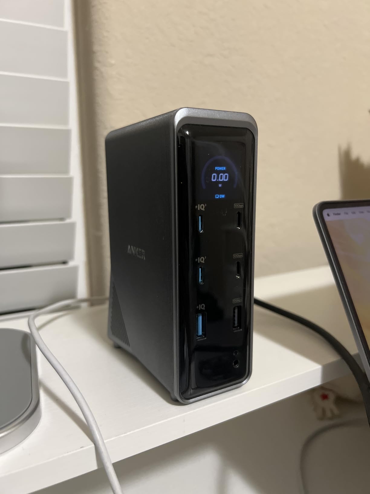 Anker Prime Docking Station, 14-in-1 Laptop Docking Station Dual Monitor | Dual 4K HDMI, 160W Max Output, 10Gbps Data Transfer, Smart Interface, Audio and Ethernet Ports for Dell, HP, Lenovo and More customer photo 2