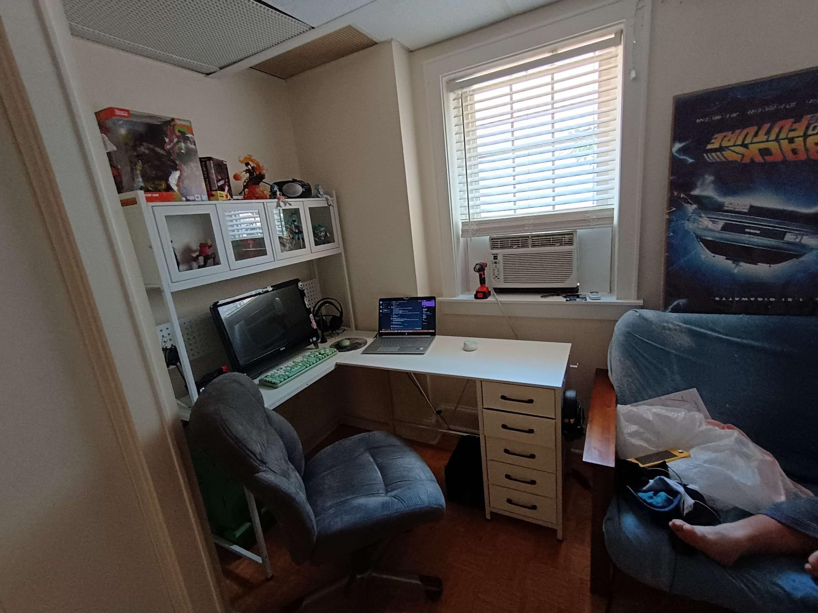 SEDETA L Shaped Gaming Corner Desk with Drawers, Hutch and Storage Shelves | Reversible Computer Desk, Gaming Desk with Pegboard, Led Lights, and Power Outlet for Home Office, Small Space, Black customer photo 1