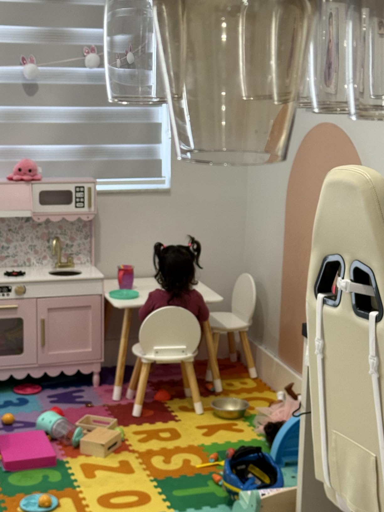 VEVOR Kids Table and Chairs, Toddler Table and Chair Set, Children Wooden Multi-Activity Table for Play, Art, Craft, Reading, Learning, Eating, 1 Table and 2 Chairs customer photo 1