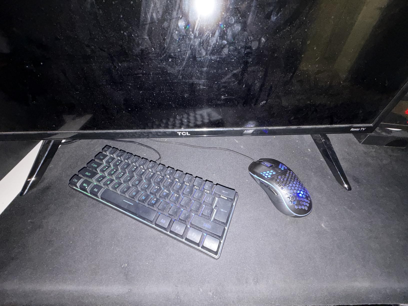SteelSeries QcK Gaming Mouse Pad - XXL Cloth - Peak Tracking and Stability - Esports Mousepad - Never-Slip - Full Desk Coverage customer photo 2