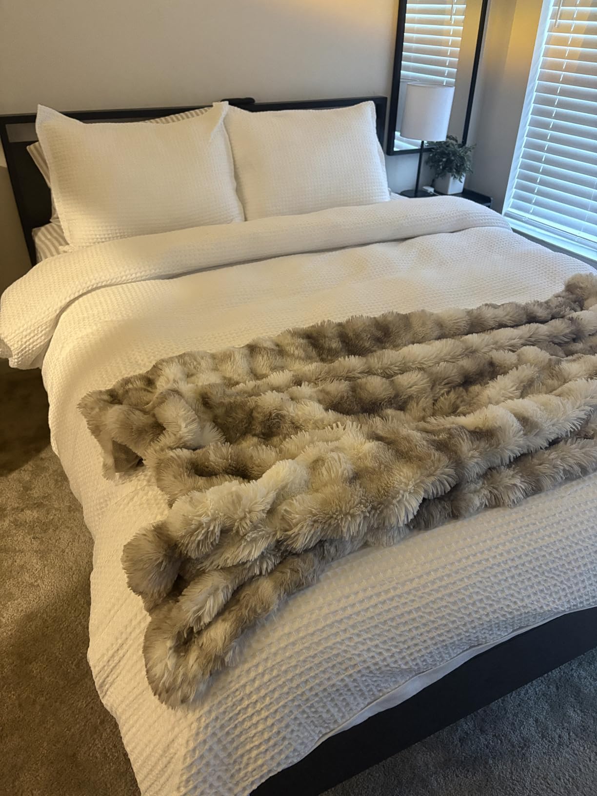 COOVA Faux Fur Throw Blanket for Couch, Cozy Soft and Fuzzy Plush Rabbit Fur Bubble Blanket for Sofa Bedroom Living Room, 50x60 Inches Tie Dye Brown customer photo 1