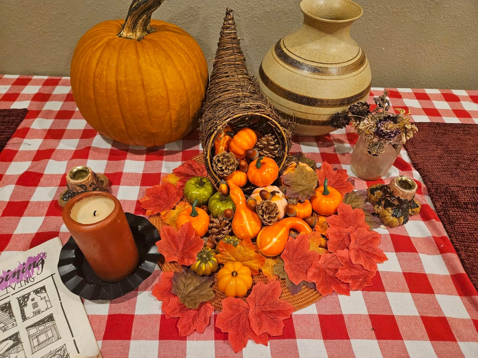 Fall Cornucopia Basket Fall Table Centerpieces, Classic | 13.78'' Large Wave Horn of Plenty Harvest Decor with 100 Pumpkins Leaves Acorns, Harvest Decor for Thanksgiving Dinner Table customer photo 2